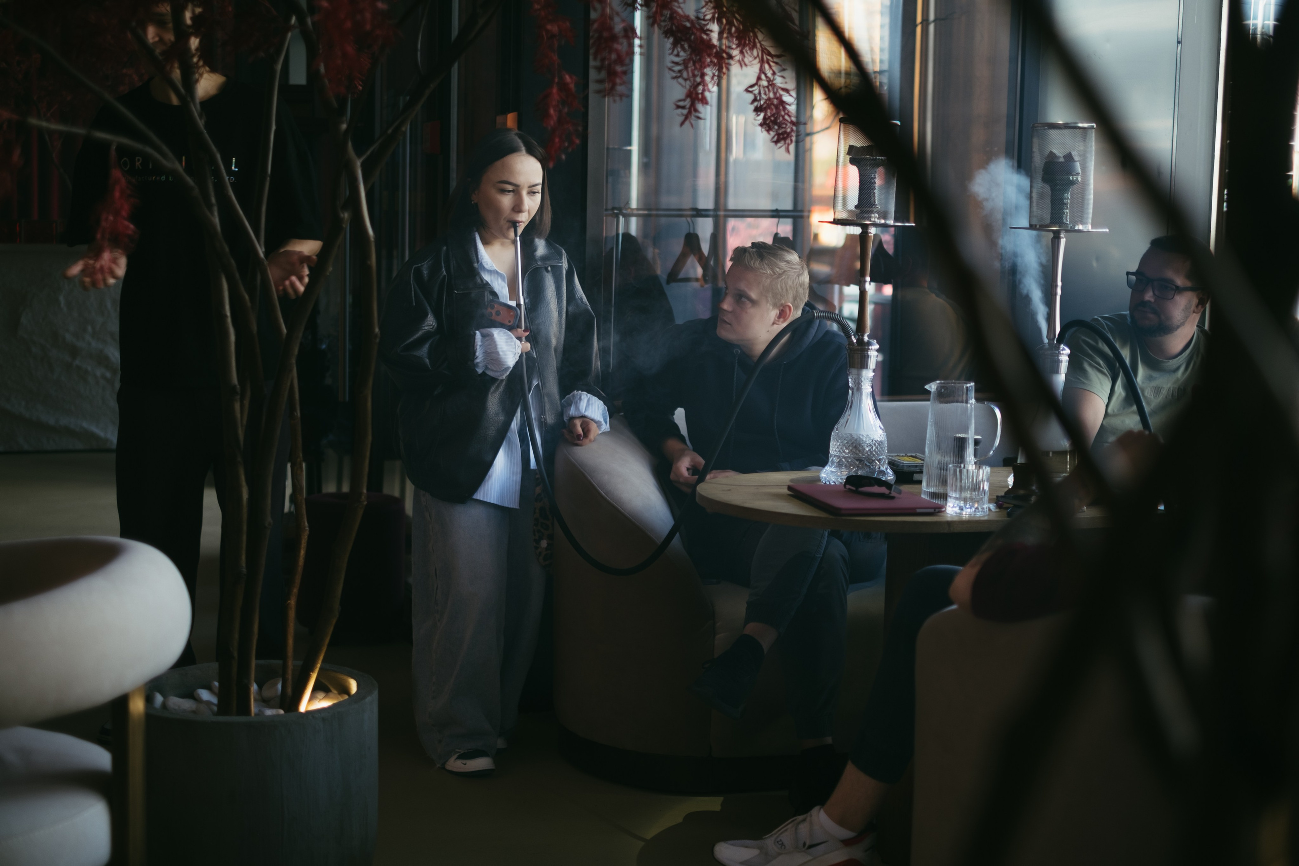 Б2Б мероприятие в лаунж баре HookahPlace Ordos | Краснодар. Свадебный фотограф Денис Ожигин в Краснодаре и крае. Эмоциональная и стильная съемка вашего дня