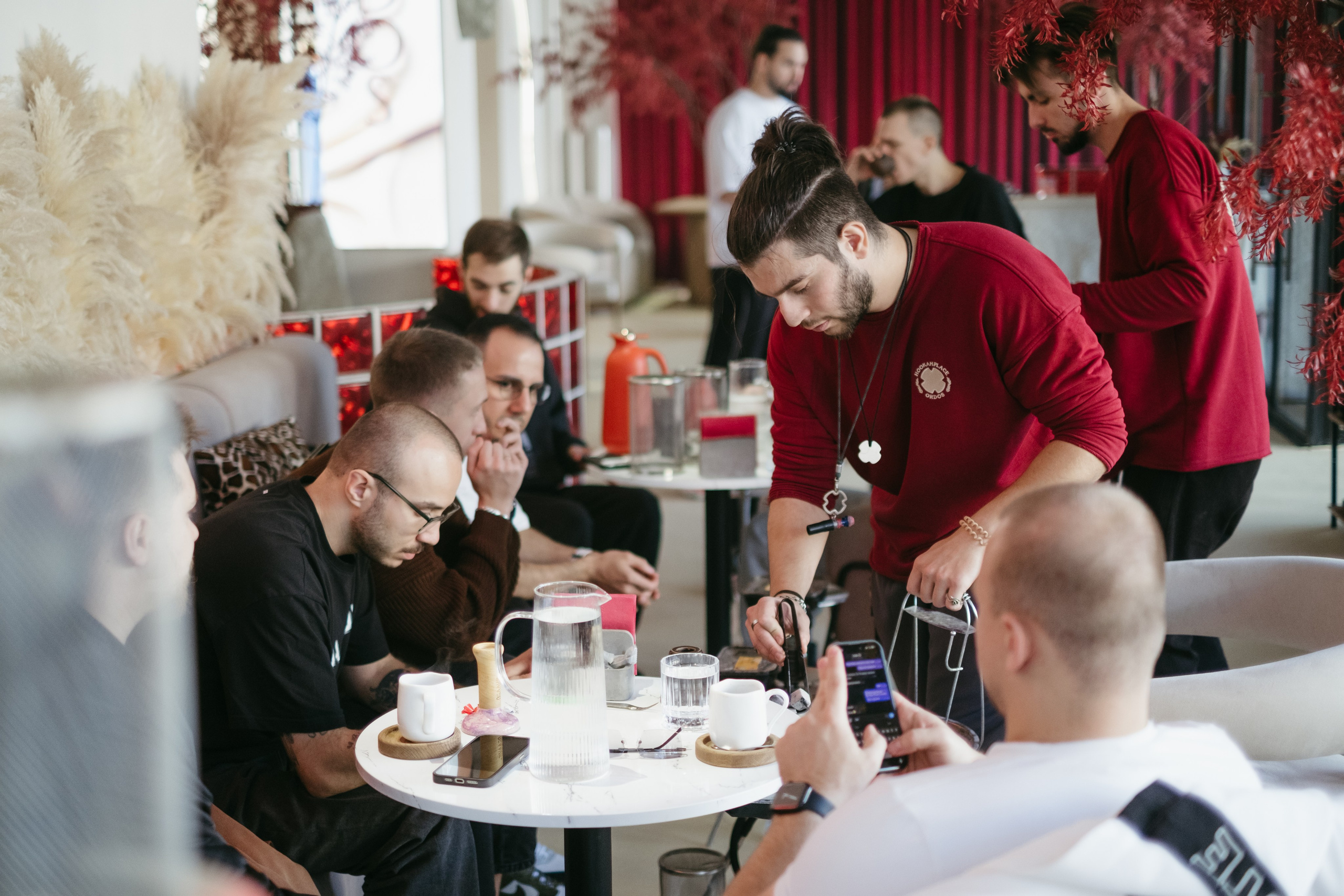 Б2Б мероприятие в лаунж баре HookahPlace Ordos | Краснодар. Свадебный фотограф Денис Ожигин в Краснодаре и крае. Эмоциональная и стильная съемка вашего дня