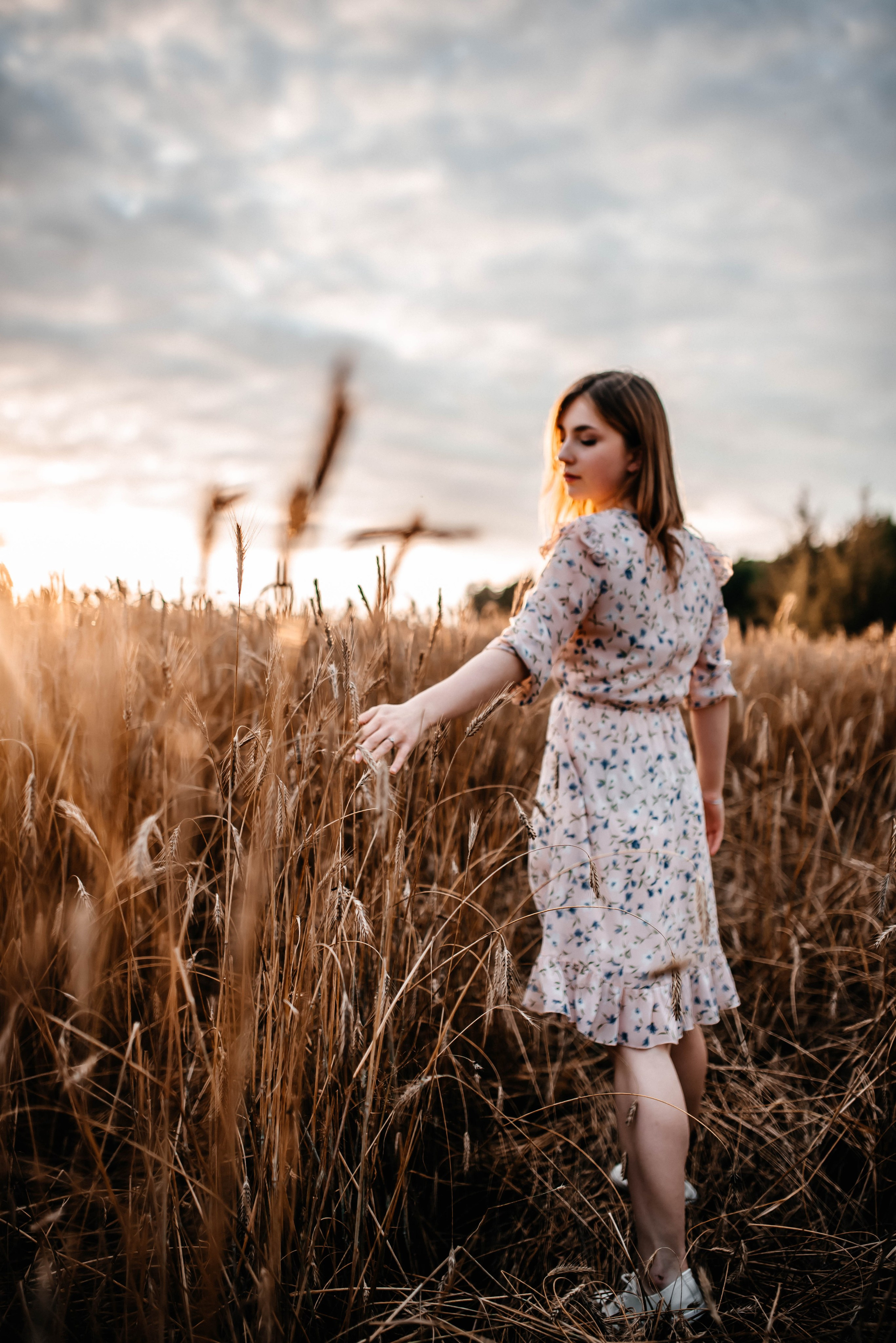 Маша, лето, закат. Главная