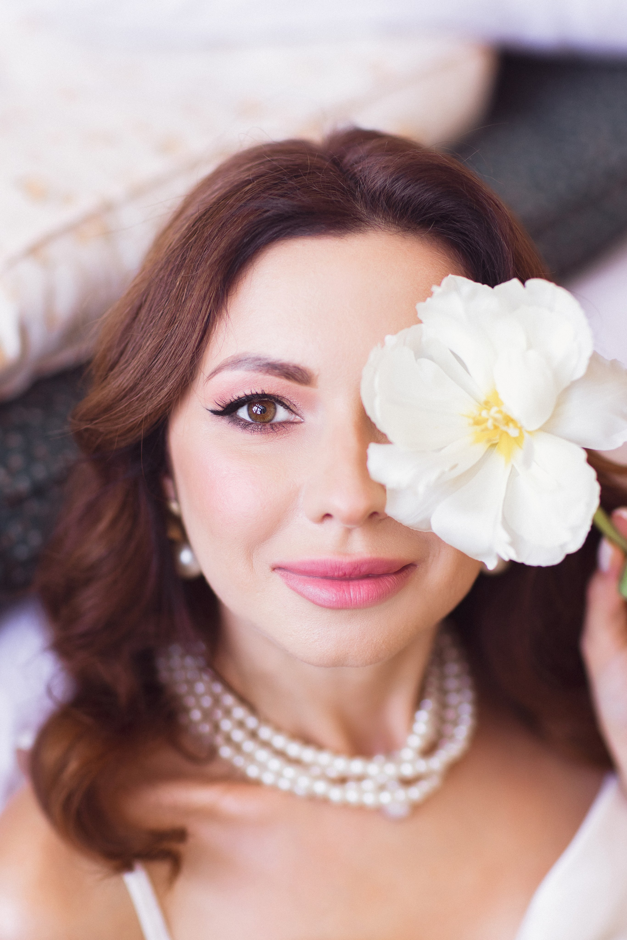 Фотосессия с живыми цветами в фотостудии г. Краснодар. Семейный и детский фотограф в Краснодаре Анна Трашкова