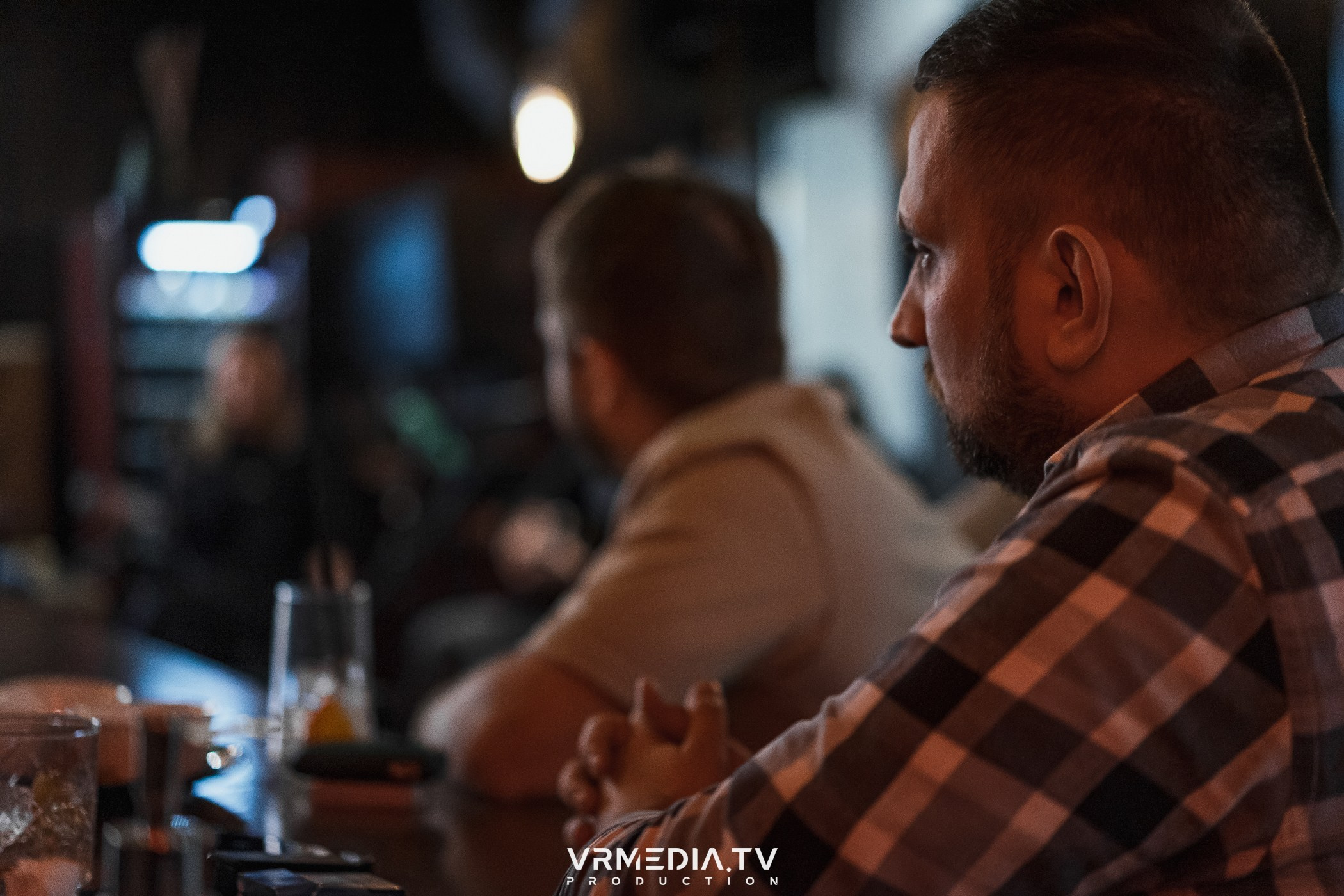 Art Talk с Настоящим Квартирником в баре «Supreme»