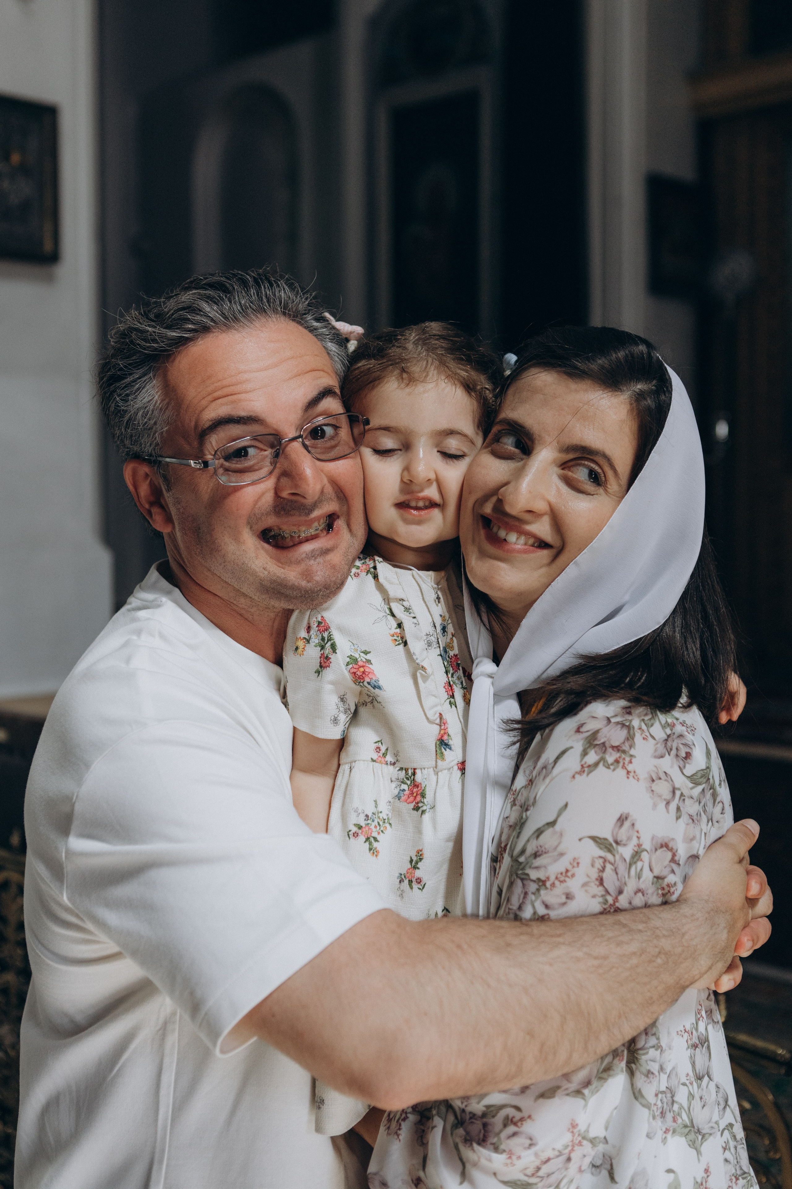 Крещение Томы. Семейный фотограф и фотограф на роды в Ростове-на-Дону Мухина Виктория