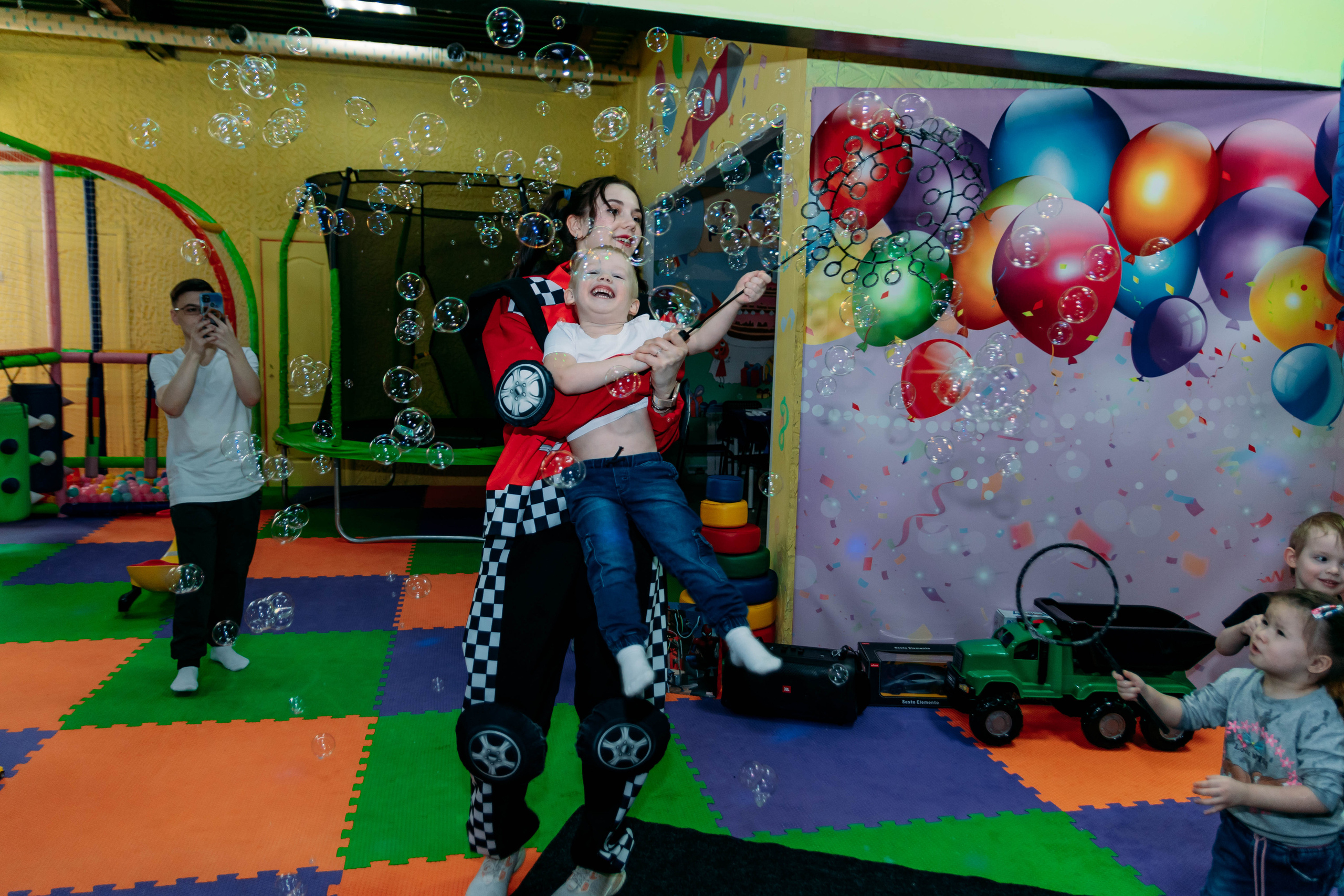 День рождения Влада. Фотограф Алёна Царькова. Киселевск