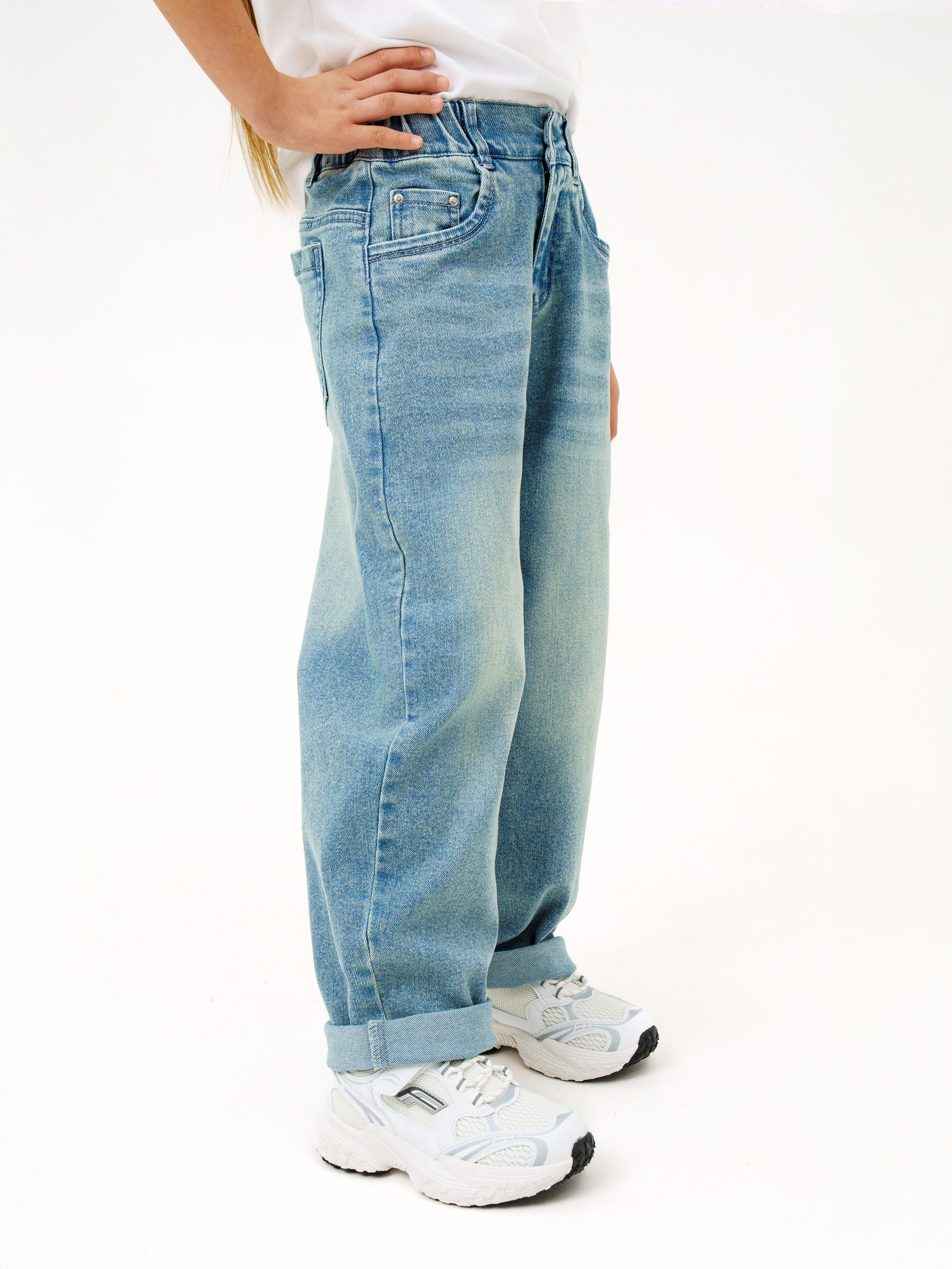 Детские джинсы. Макаров Сергей|Creamlebot Фотограф города Ростов-на-Дону