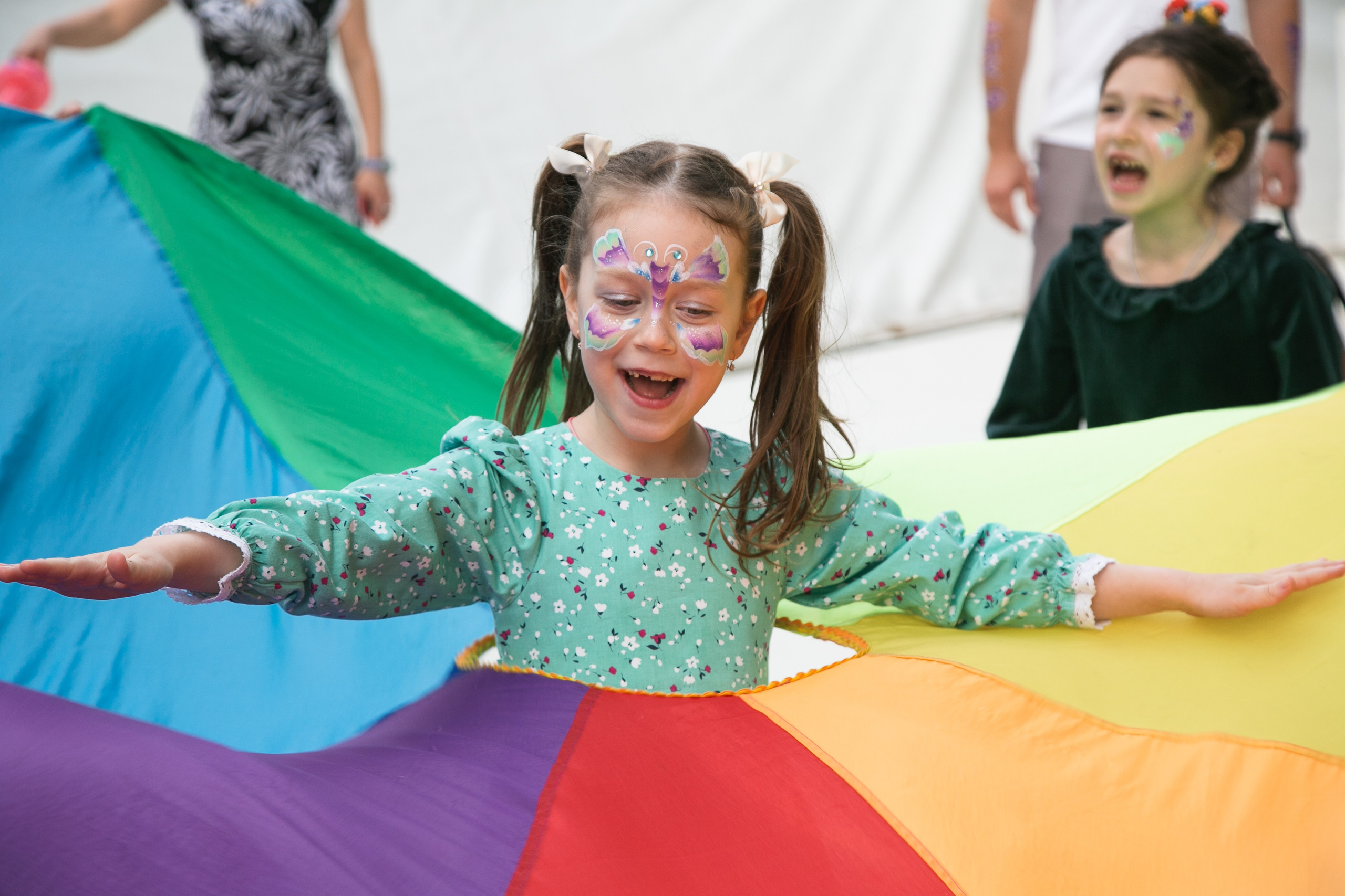 Детские день рождения. Профессиональный фотограф Евгений Земцов в Москве. Контент съемка, репортаж мероприятий, бизнес портреты