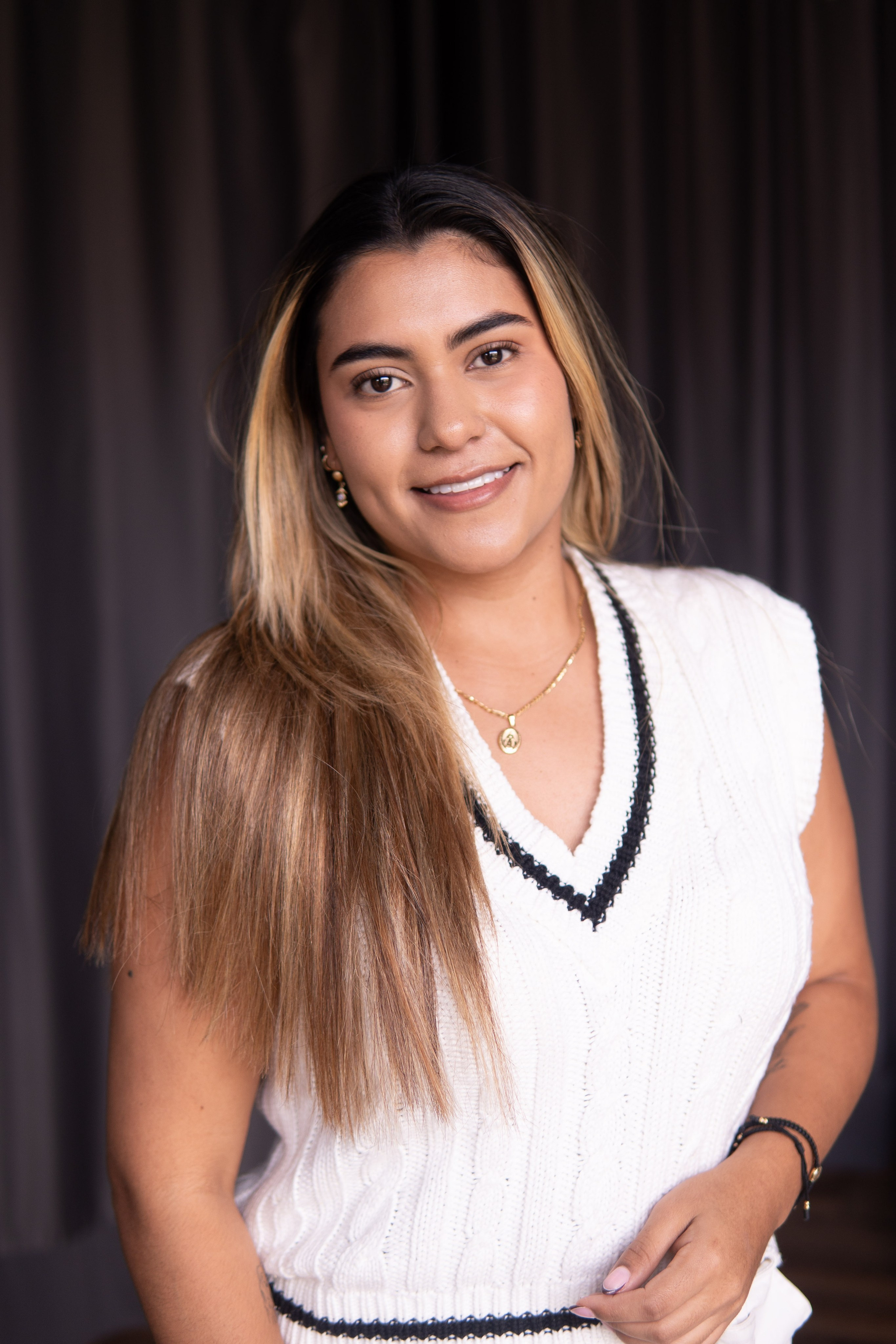 La Esposa. Wedding Photographer in Barcelona and Medellin