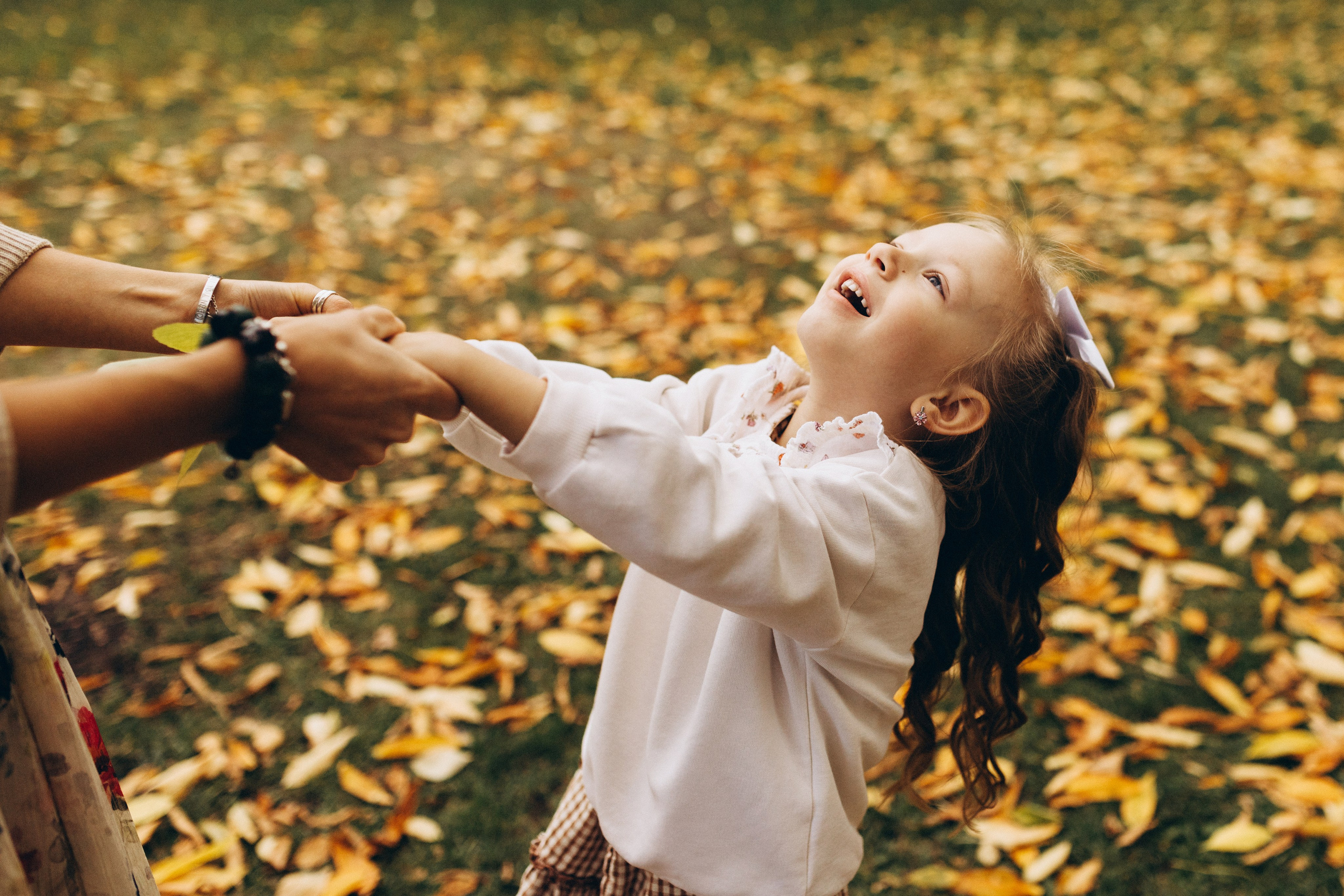 Семейная фотосессия в осеннем парке. Семейный фотограф в Самаре Елена Ефимова