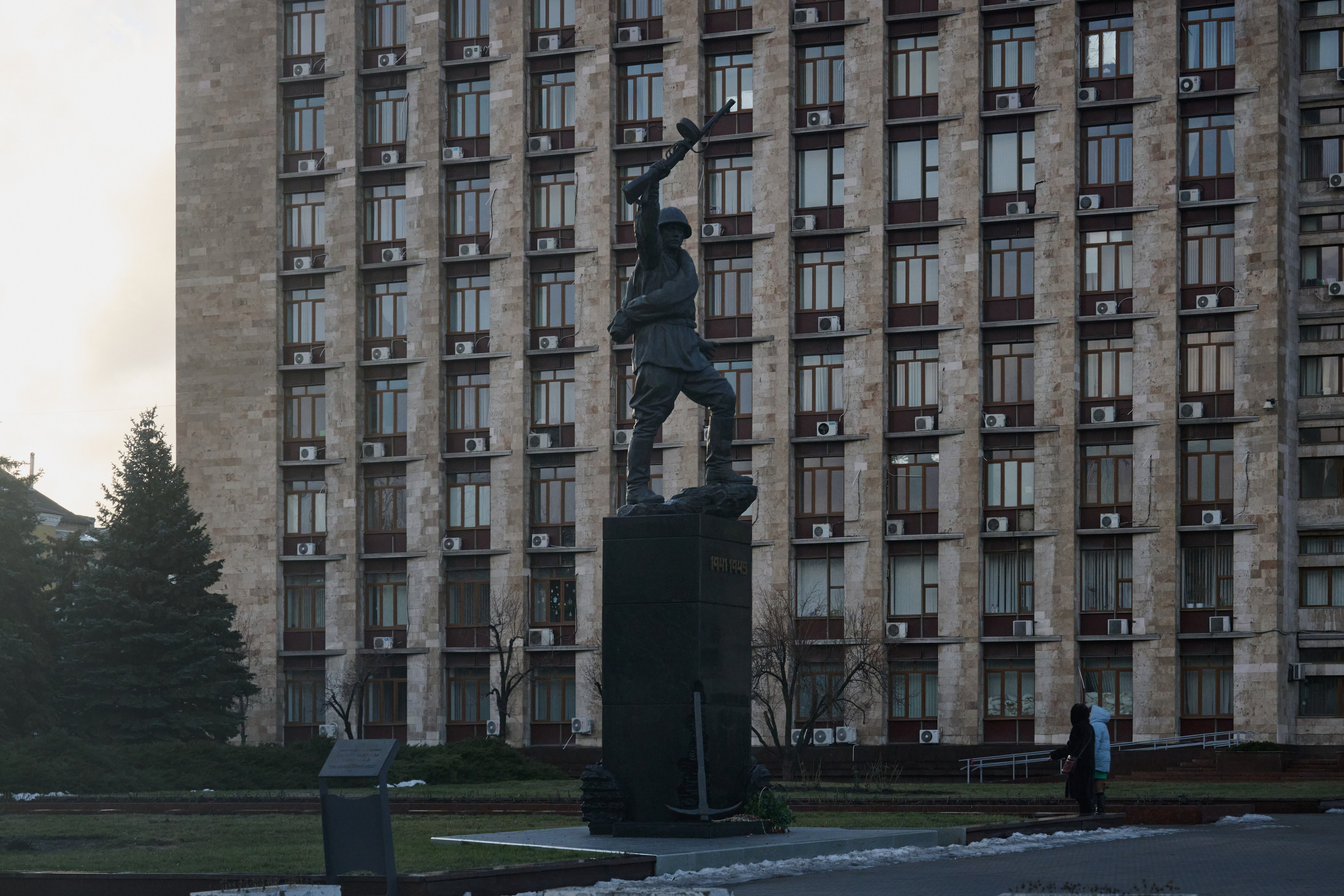 Донецк. Январь 2026. Фотопроект «Территории»