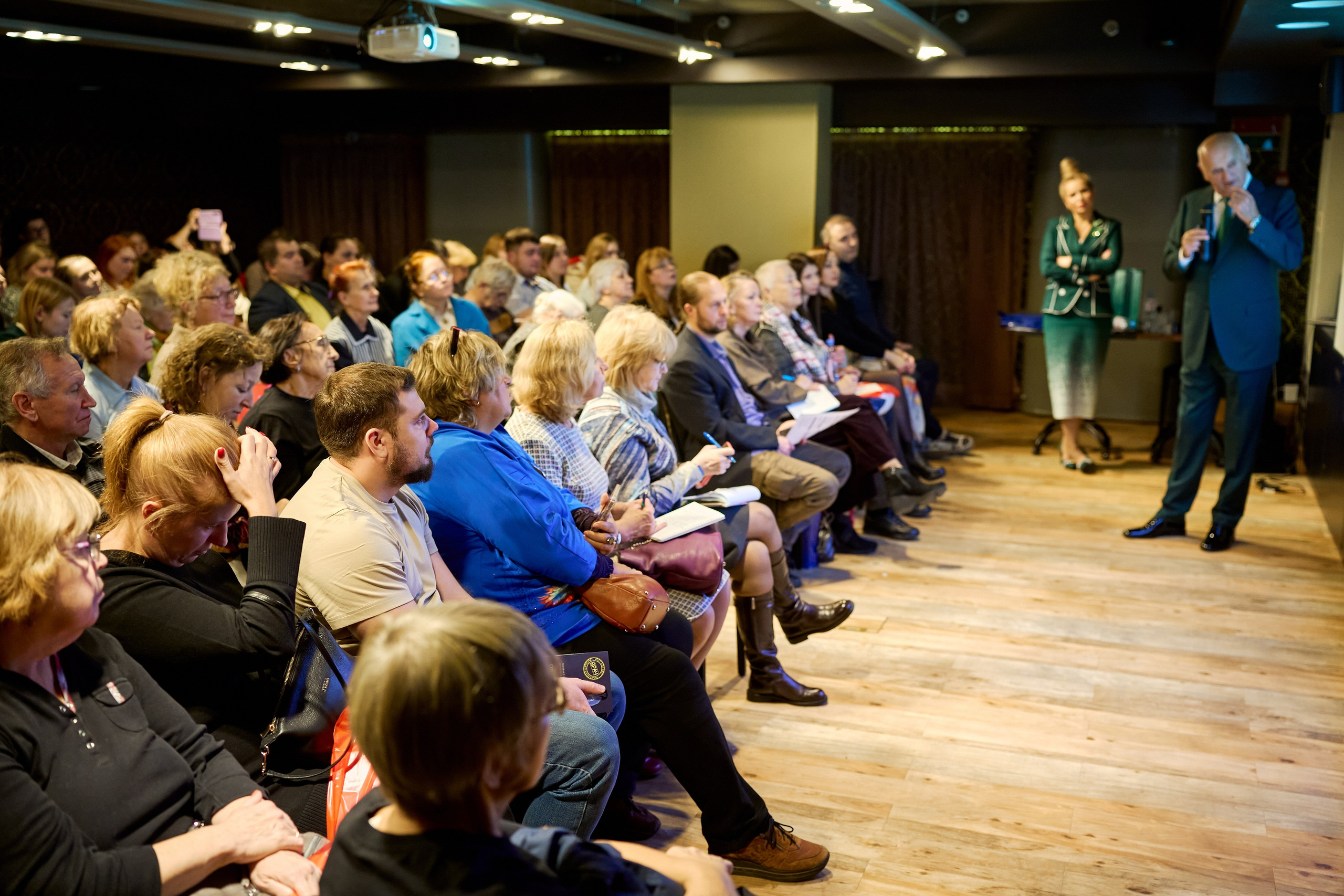 Медицинский форум СПБ 2025. Фотограф-видеограф в Санкт-Петербурге Владимир Нестеров