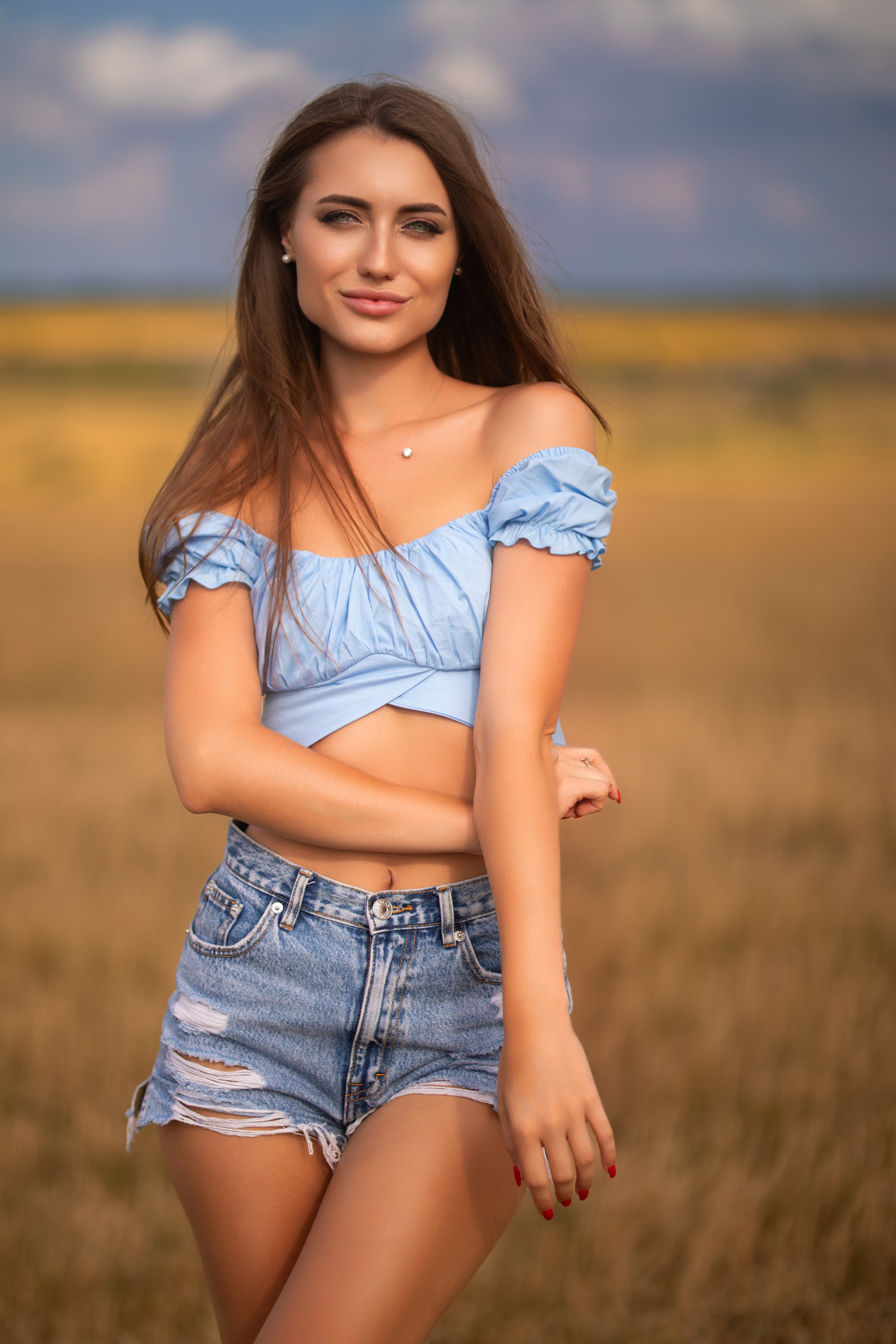 Летний фотосет с Анастасией в полях на природе в формате для «себя»