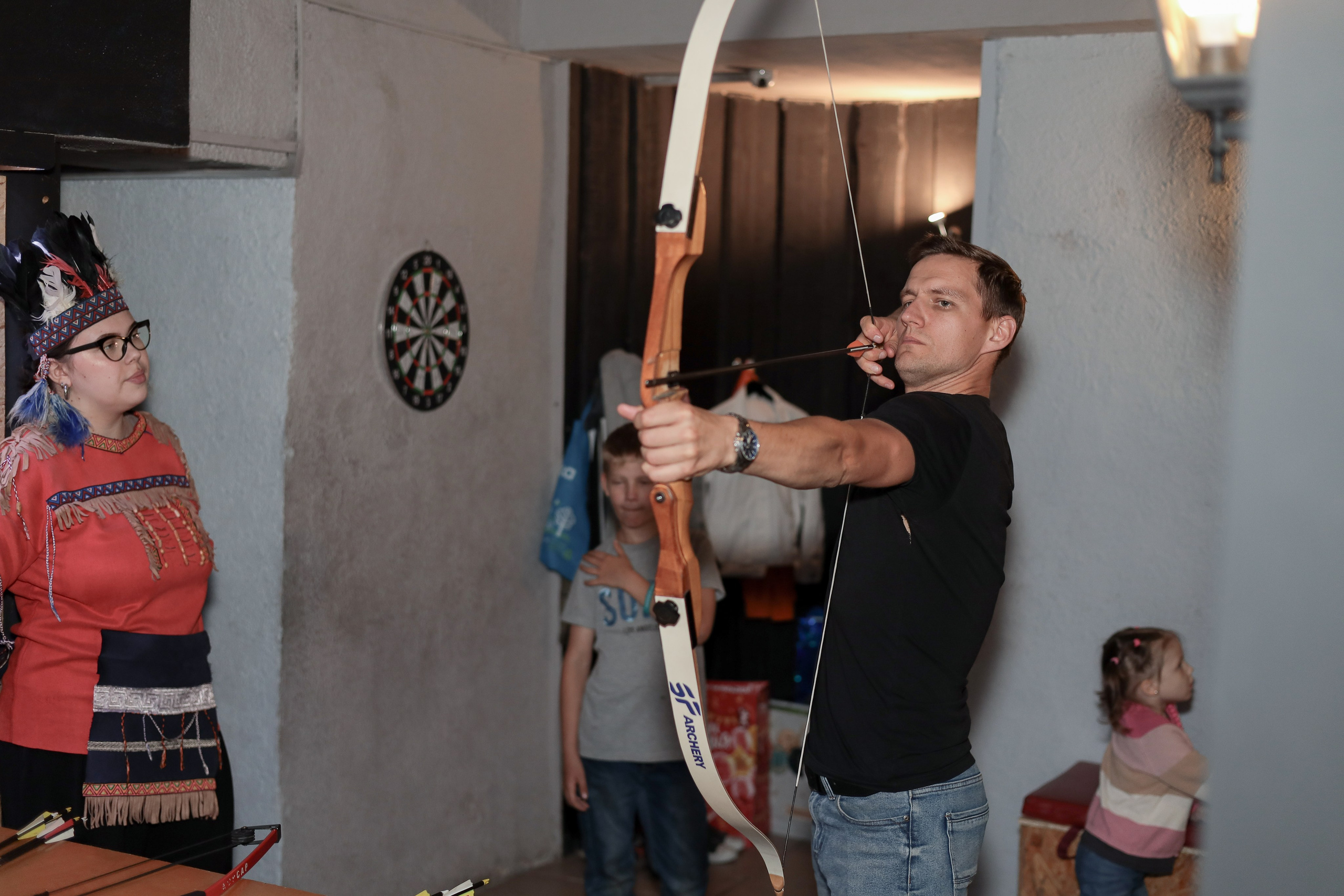 День рождение в стрелковом клубе. Фотограф Надршина Лилия