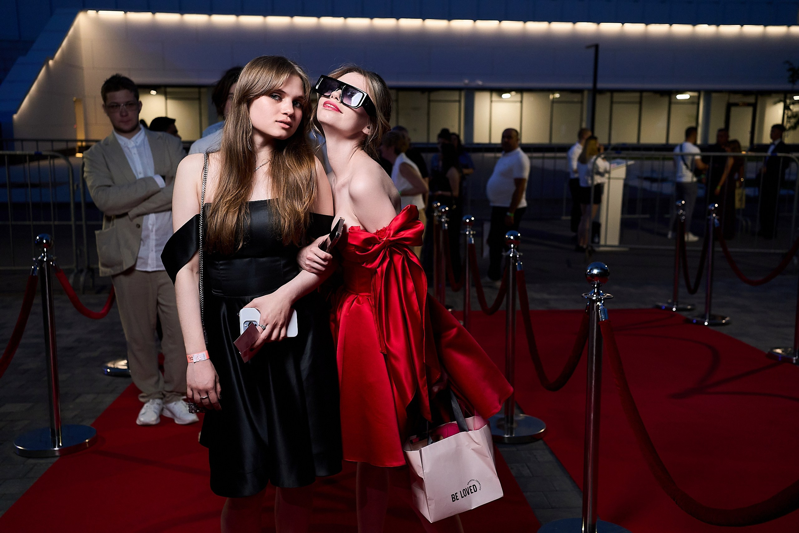 Выпускной 2024 концертный зал Академия ВТБ. Фотограф и Видеограф в Москве. Олег Корушев