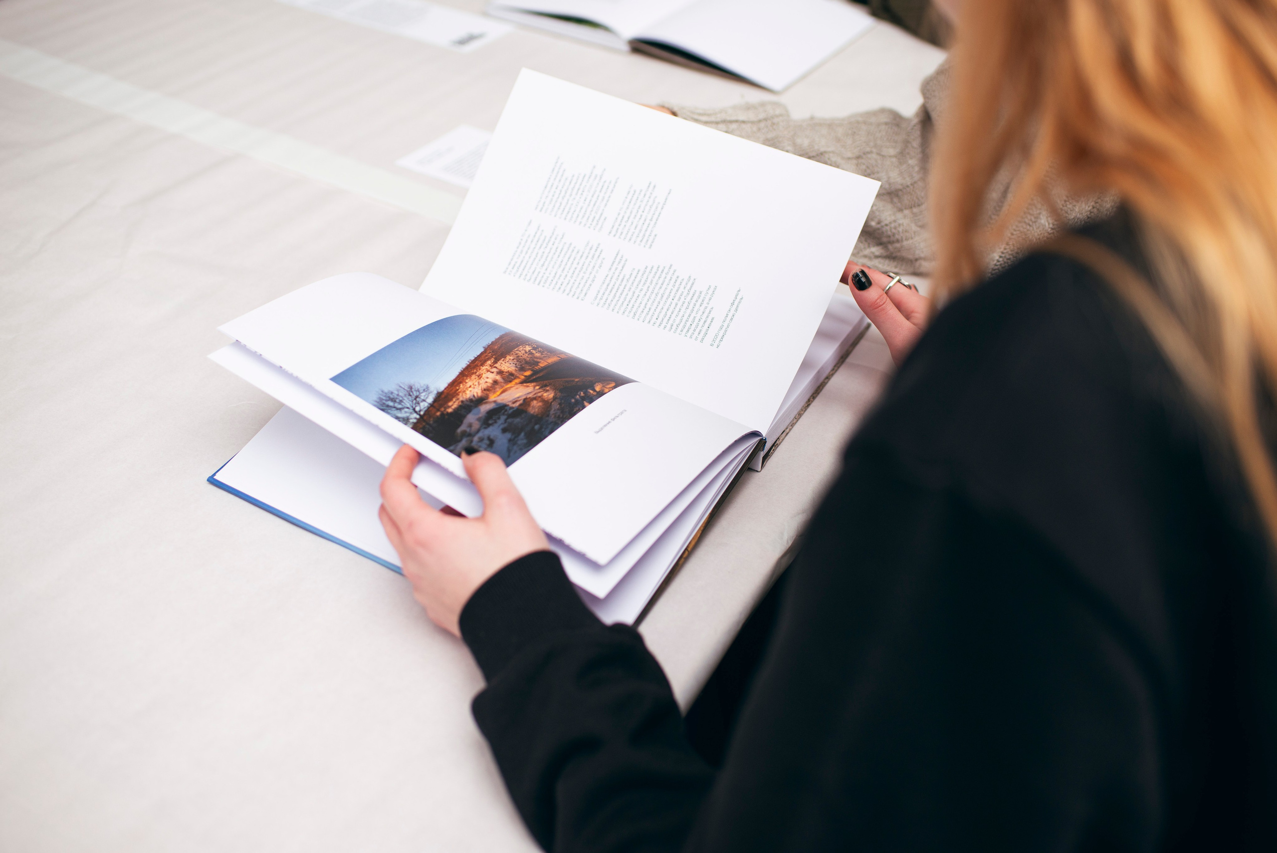 Вечер фото книг в Школе Дизайна. Фотограф в Москве Алейникова Евгения