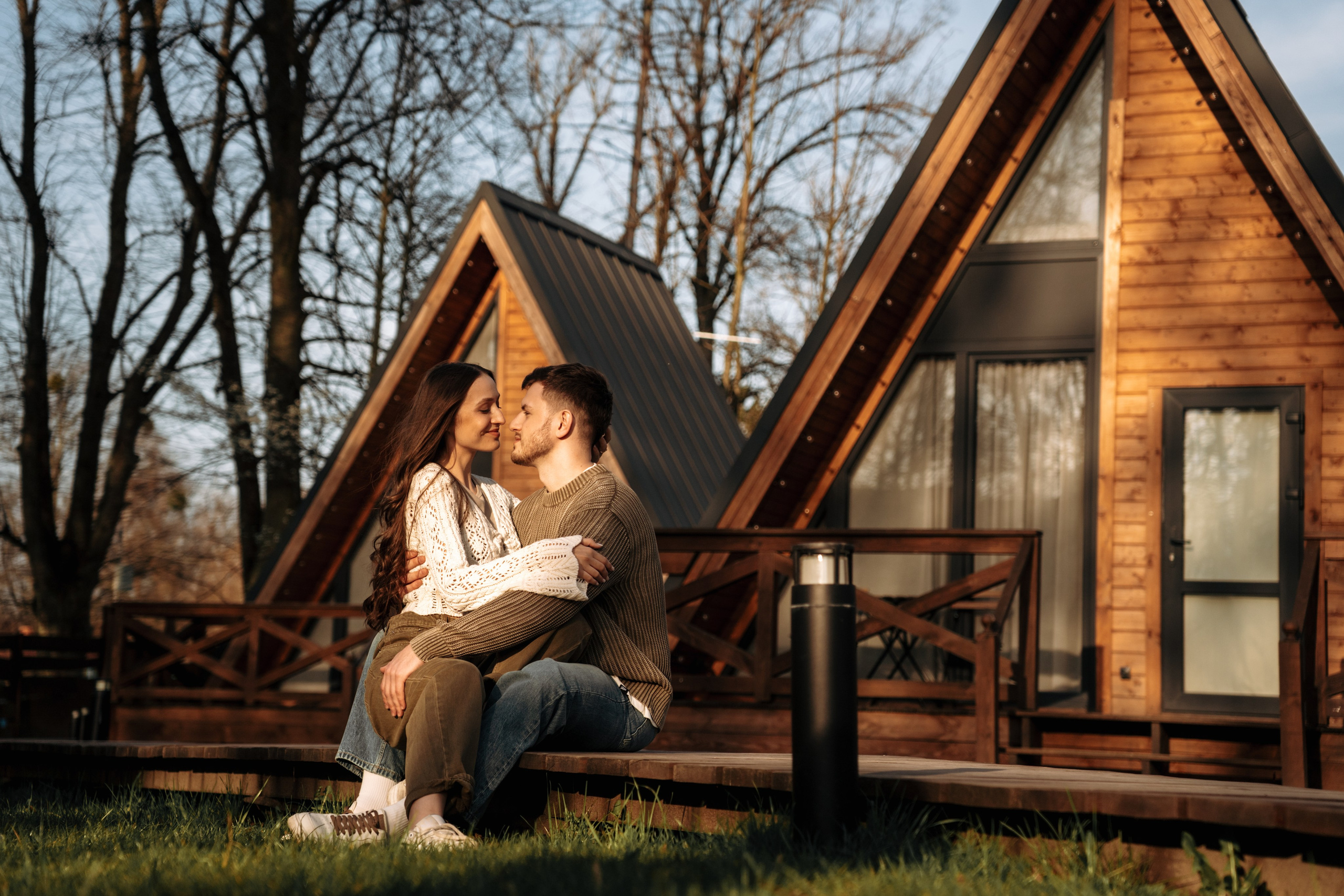 Фотосессия Love Story в глэмпинге для Влады и Виктора. Свадебный фотограф в Тамбове Павел Четвертков