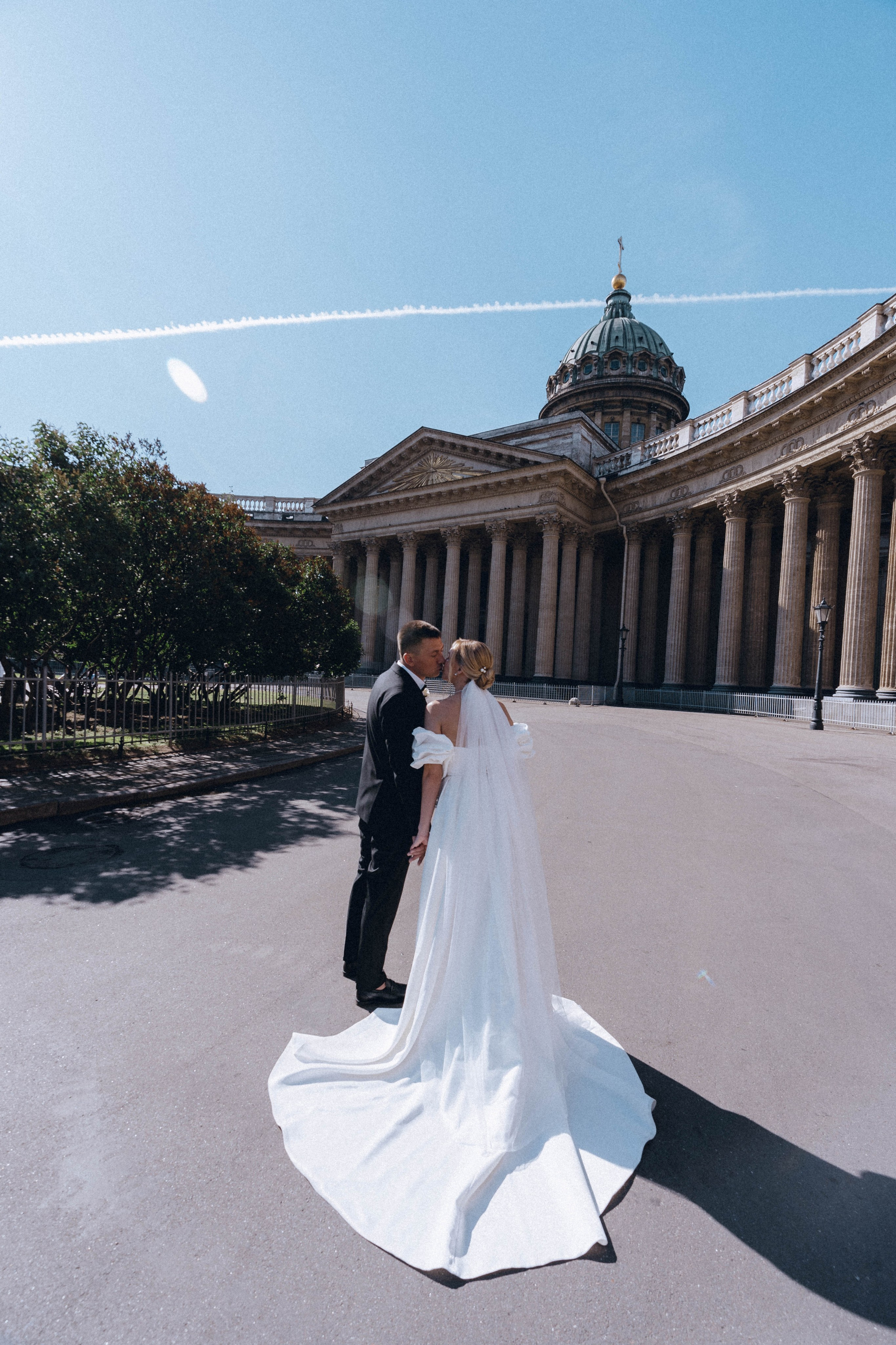 СВАДЕНБНАЯ СЬЕМКА НА КАТЕРЕ ПО КАНАЛАМ САНКТ-ПЕТЕРБУРГА И В АКВАТОРИИ НЕВЫ. Профессиональный фотограф, Санкт-Петербург — Виктория Богомолова