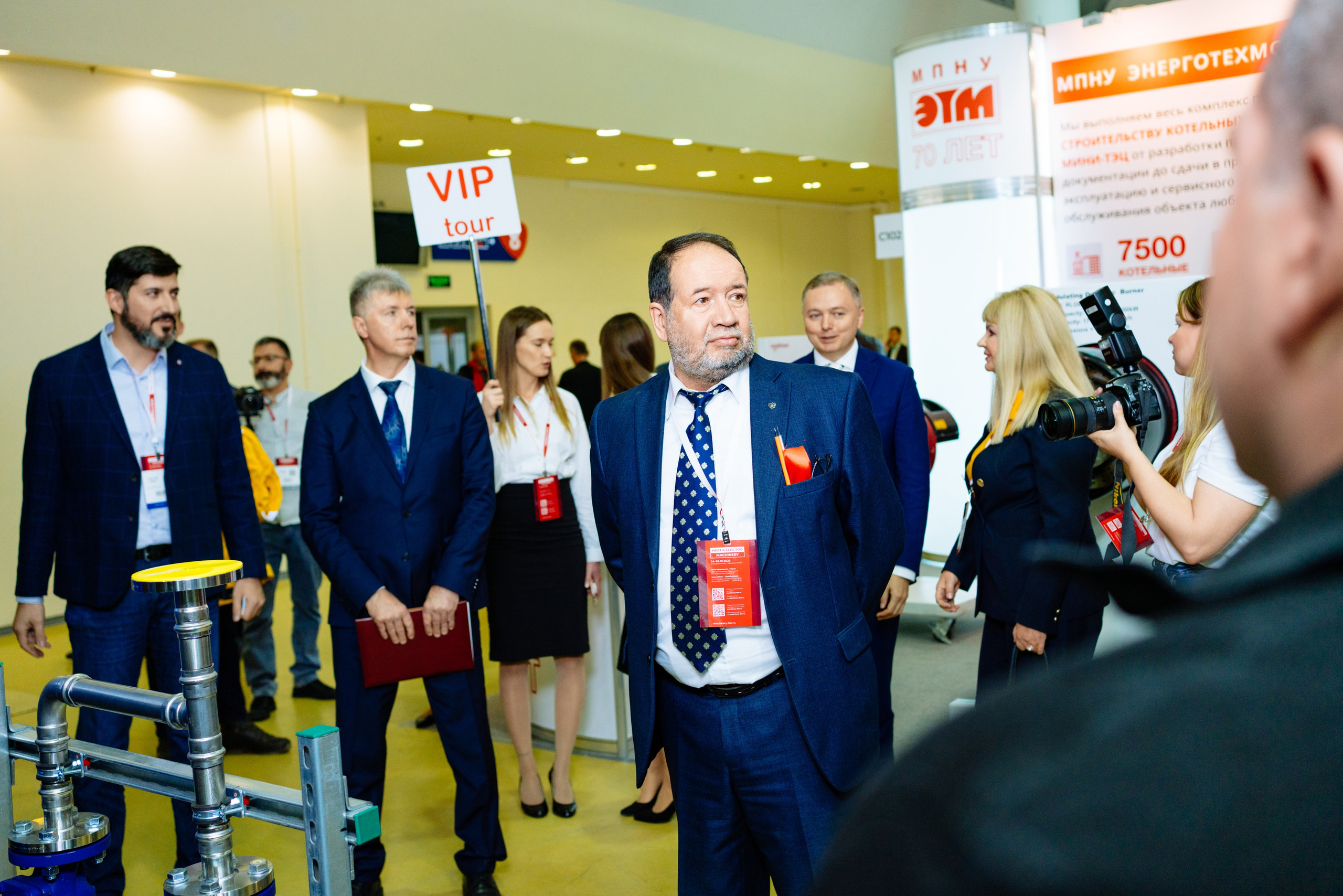 Heat & Electro Machinery Expo (стенд группы компаний ЕКС). Репортажный и портретный фотограф Алексей Полячек