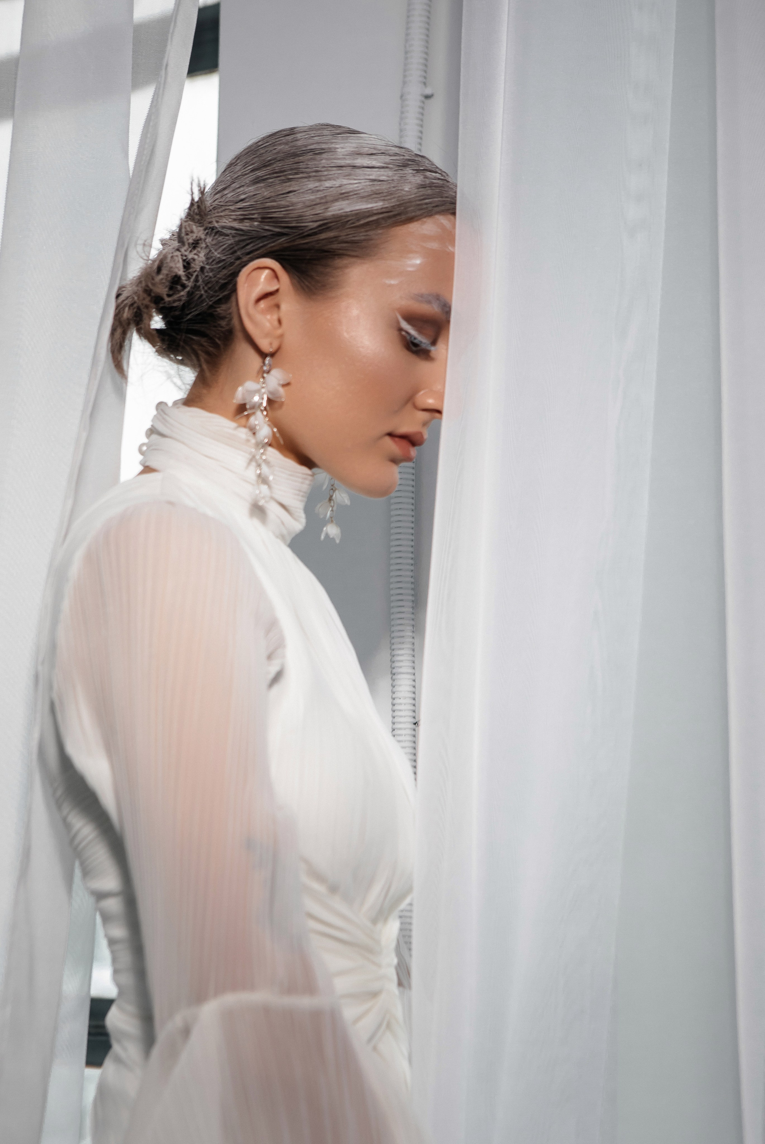 Для бренда украшений Оксана Туз. Свадебный и семейный фотограф Ибрагимова Мария из Екатеринбурга