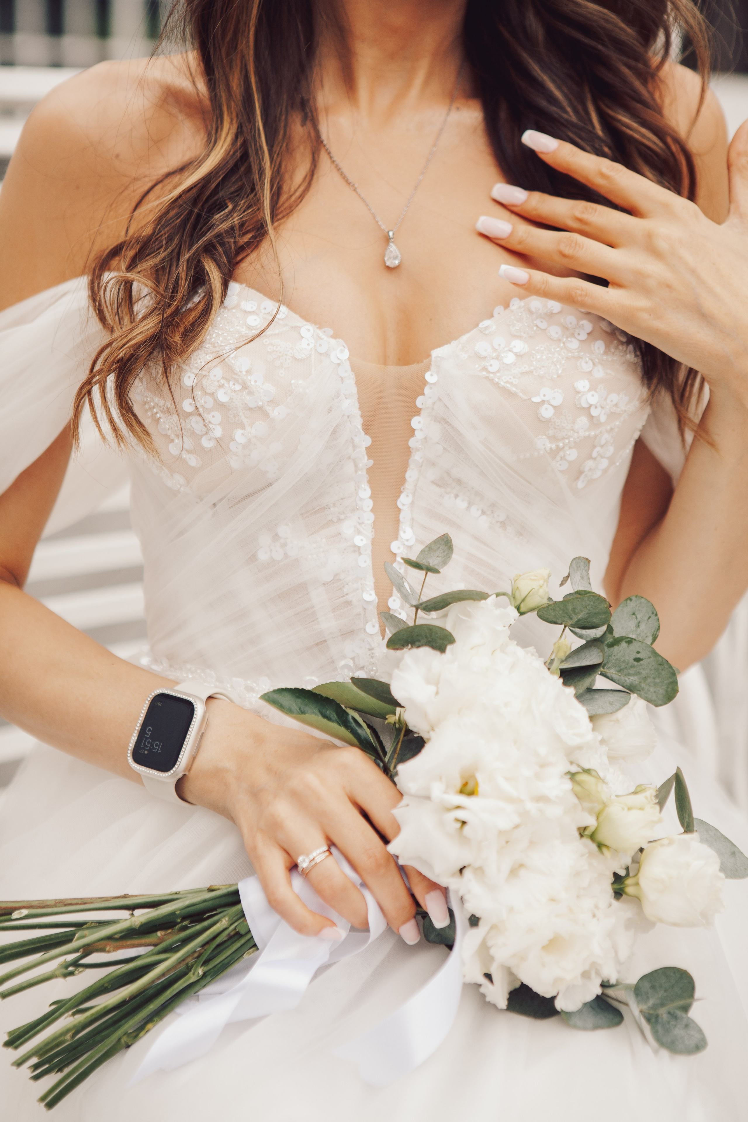 Молодожены в павильоне космонавтики и авиации №34 на вднх и в ресторане московское небо. Фотограф Ольга Ефремова