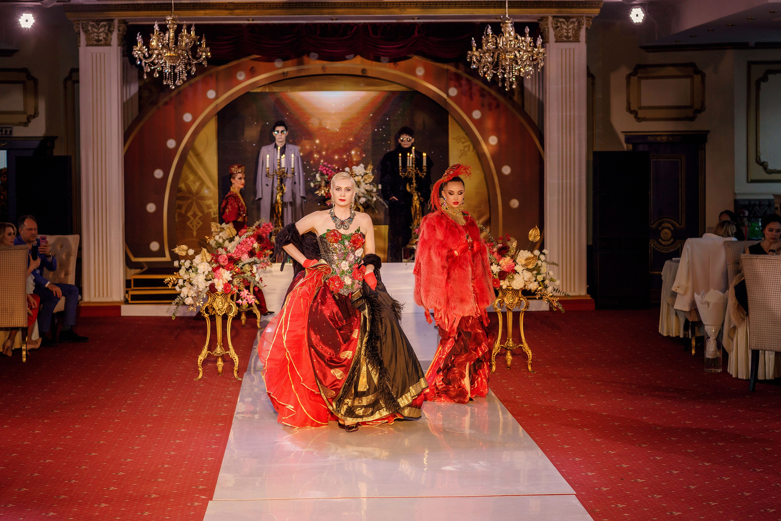 Показ коллекции Игоря Дадиани — 2023.04.01. Портретный и репортажный фотограф в Чебоксарах Андриян Чаркин