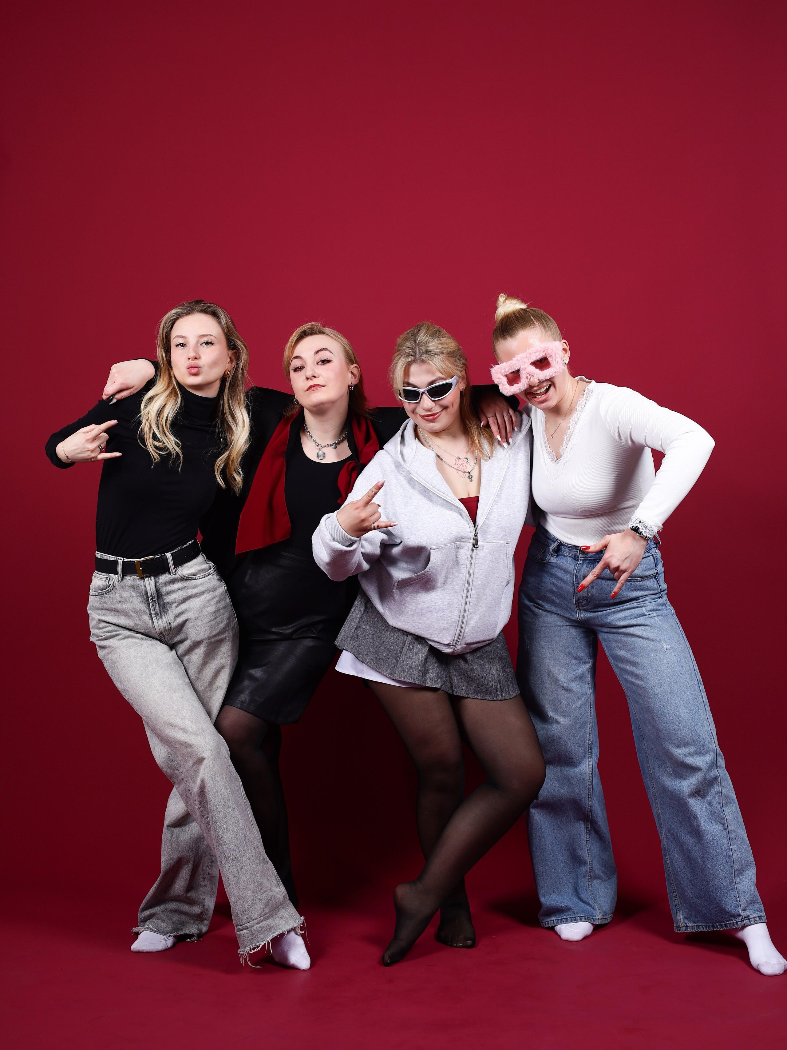 Открытие «фотограф уволен». Фотостудия без фотографа Чехов. Первая студия автопортрета в Чехове