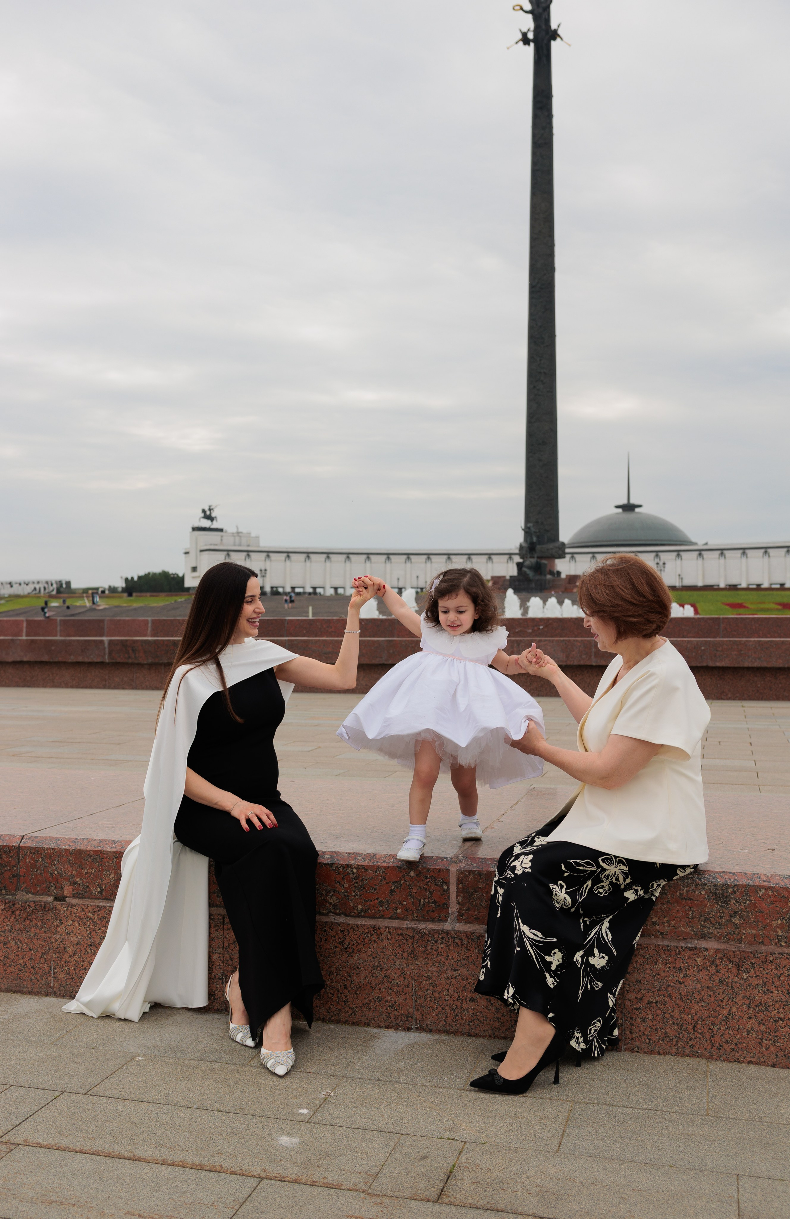 МАРИЯ. Я фотограф из Москвы к Вашим услугам