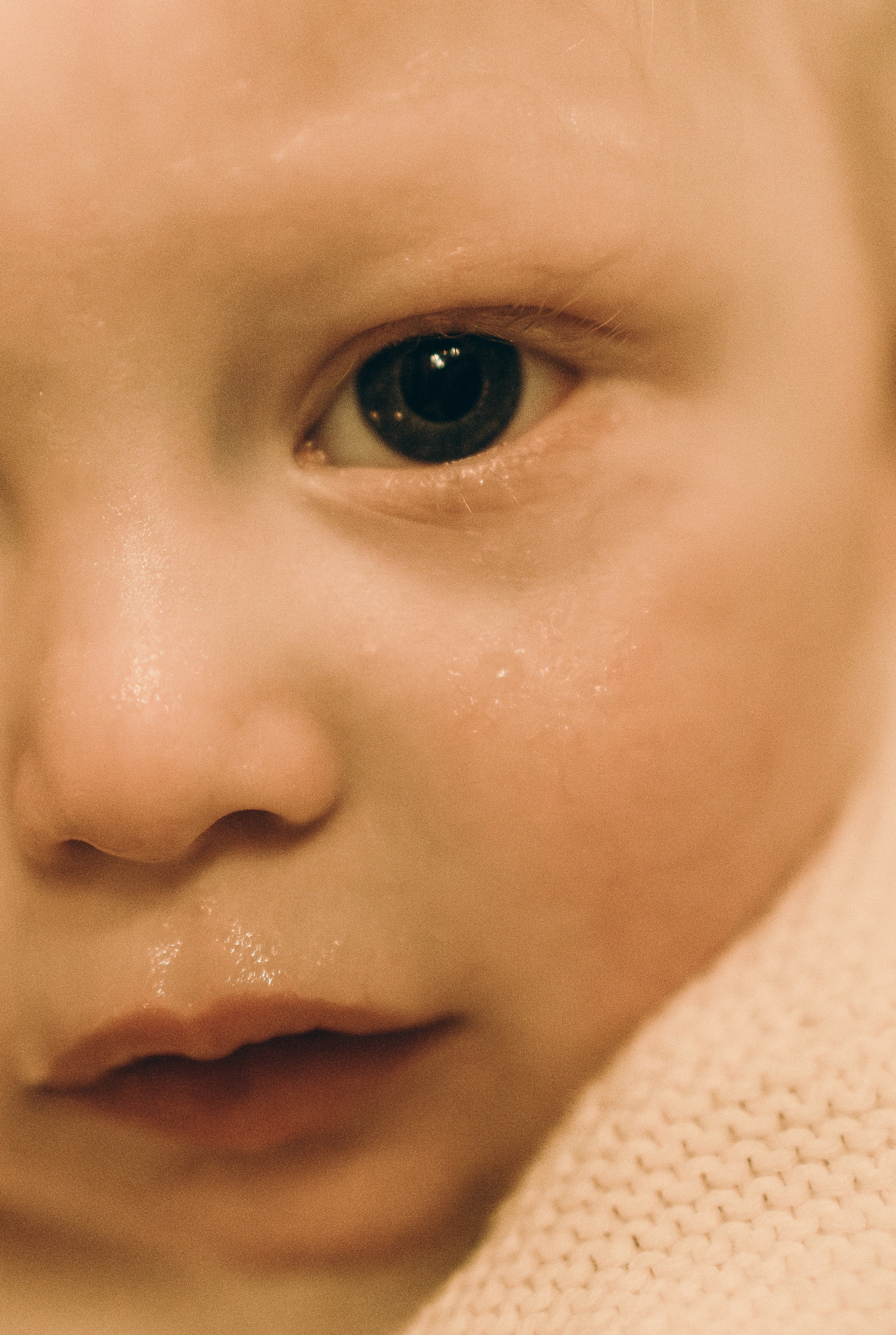 Таинство Крещения в Армянской церкви. Семейный, ньюборн фотограф, фотограф на роды в Москве, Виктория Тюльдюкова