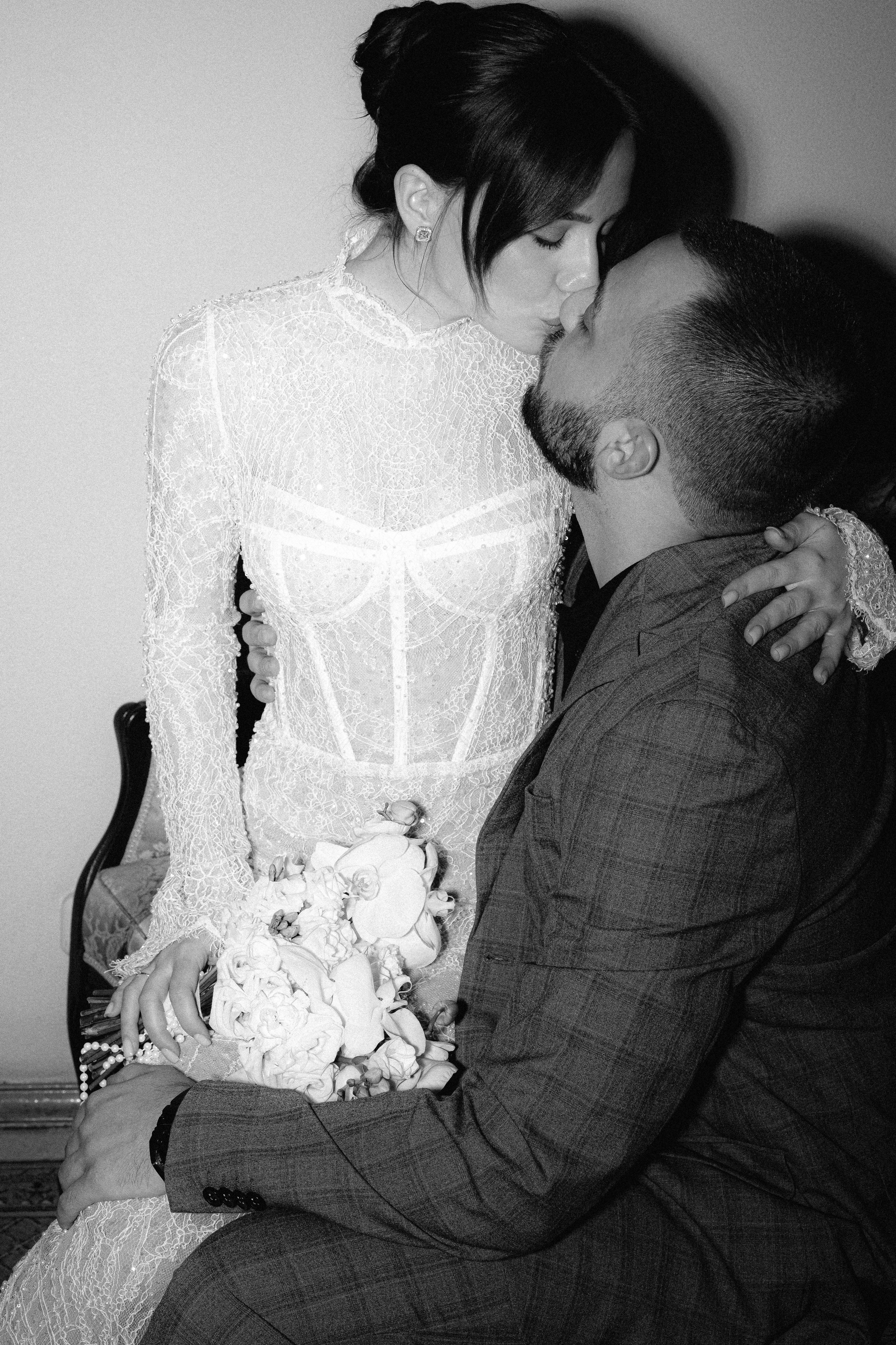 The cutiest. Сентиментальная свадебная фотография