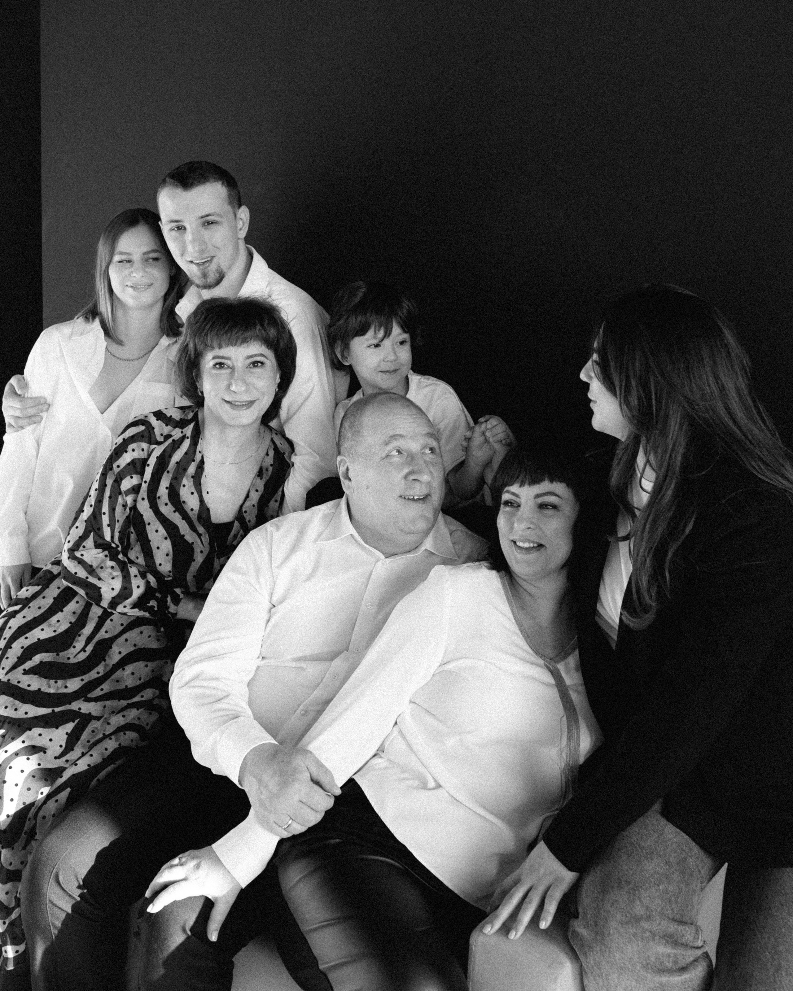 Семья Лизы. Фотограф в Москве и Сургуте Алла Лесовая. Снимаю каталог для брендов и индивидуальные портреты для людей