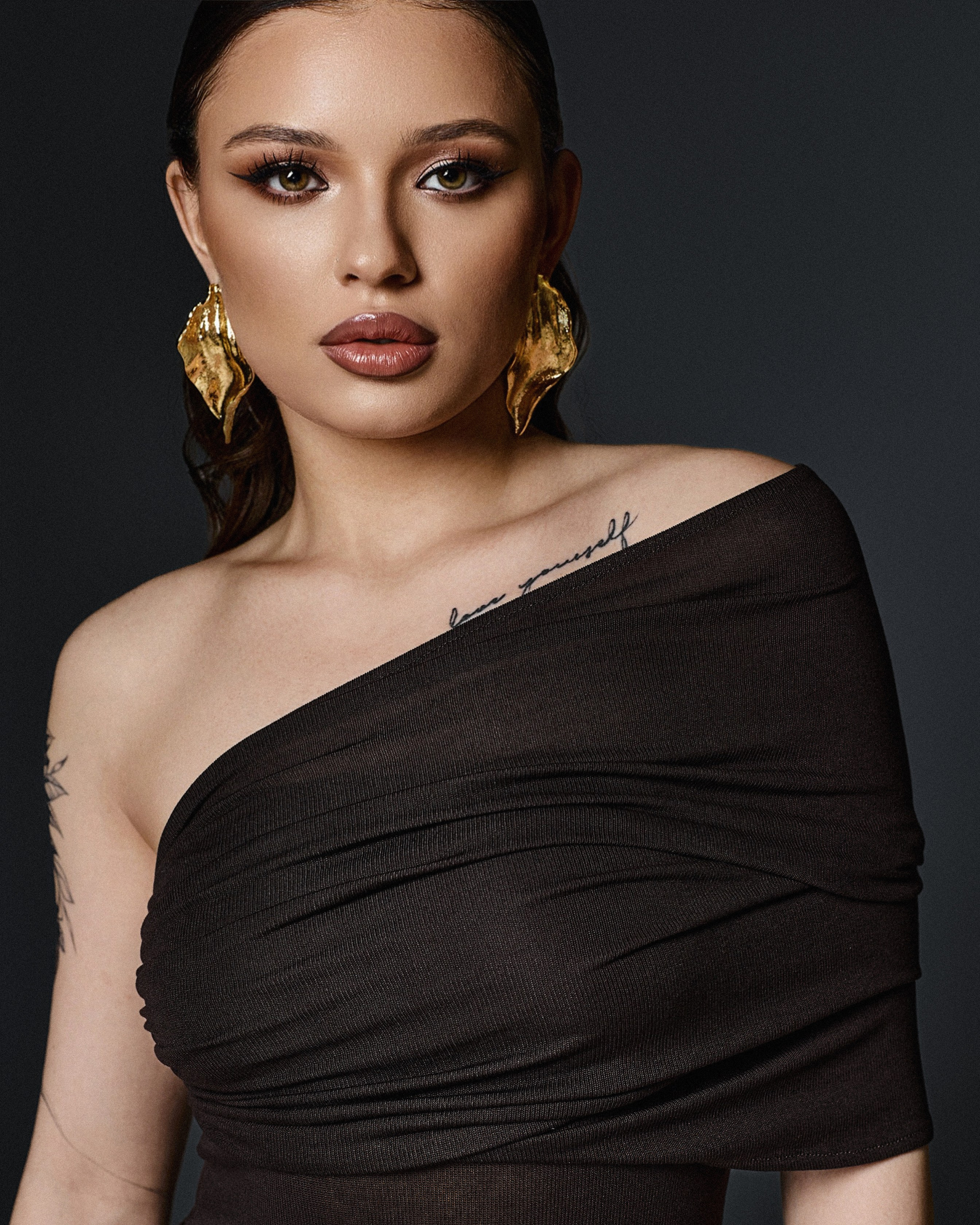 VALYA. Ася Солопова, фотограф Тюмень