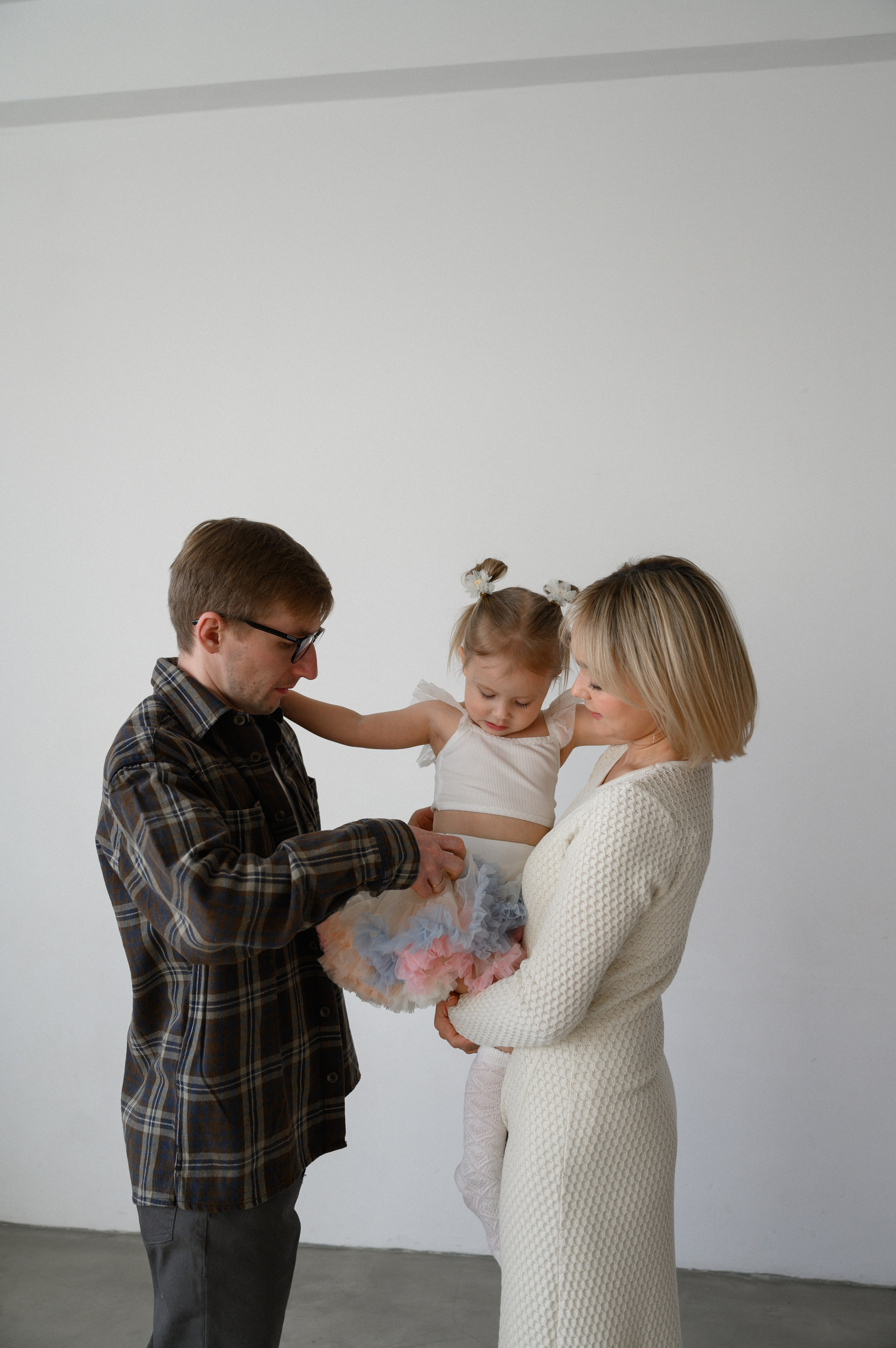 Алиса, Пётр и София😍. Свадебный Фотограф Новосибирск | Алина Коляда