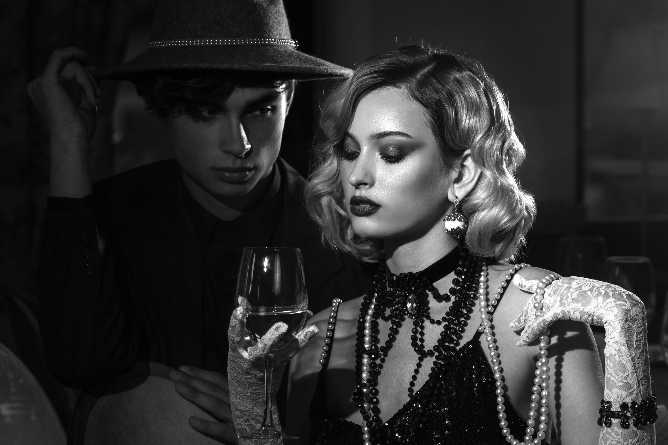 Love story по мотивам нуарных фильмов. Фотостудия «Gelios». Фотосессии в Калининграде