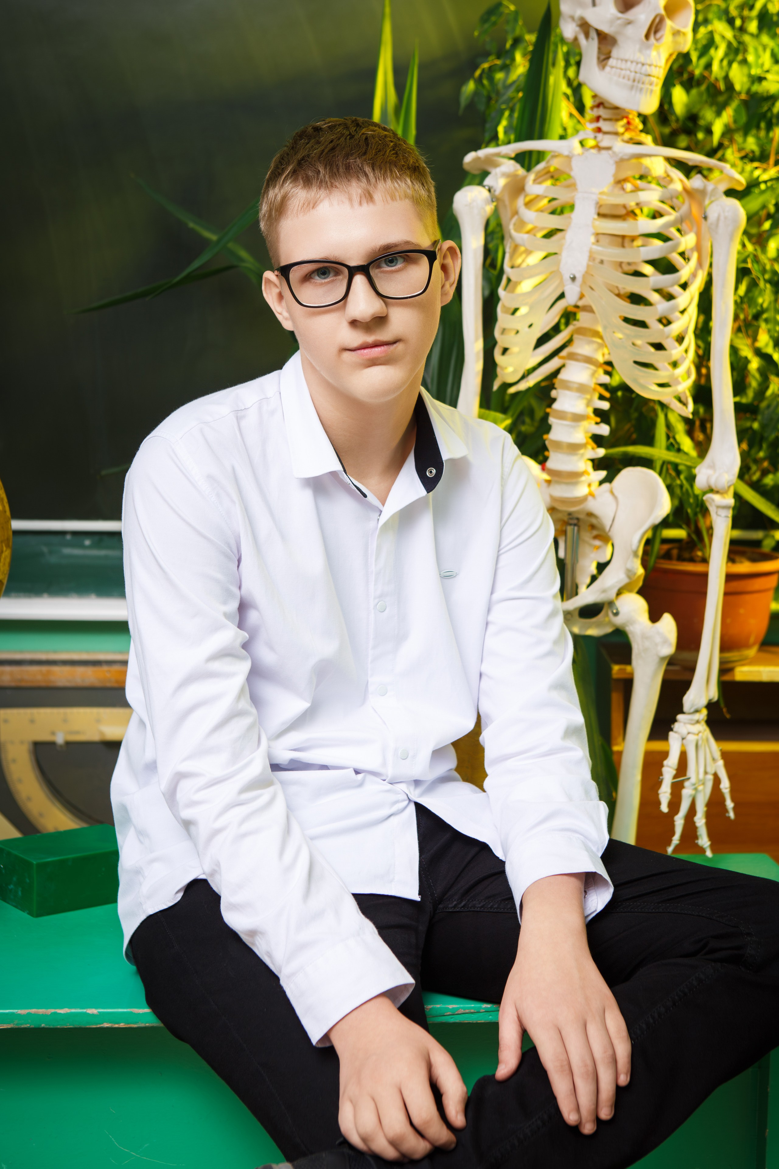 ПОРТРЕТНАЯ ФОТОСЕССИЯ В КЛАССЕ ДЛЯ 9 КЛАССОВ. ТВОЙ АЛЬБОМ / ТВОИ ПРАВИЛА