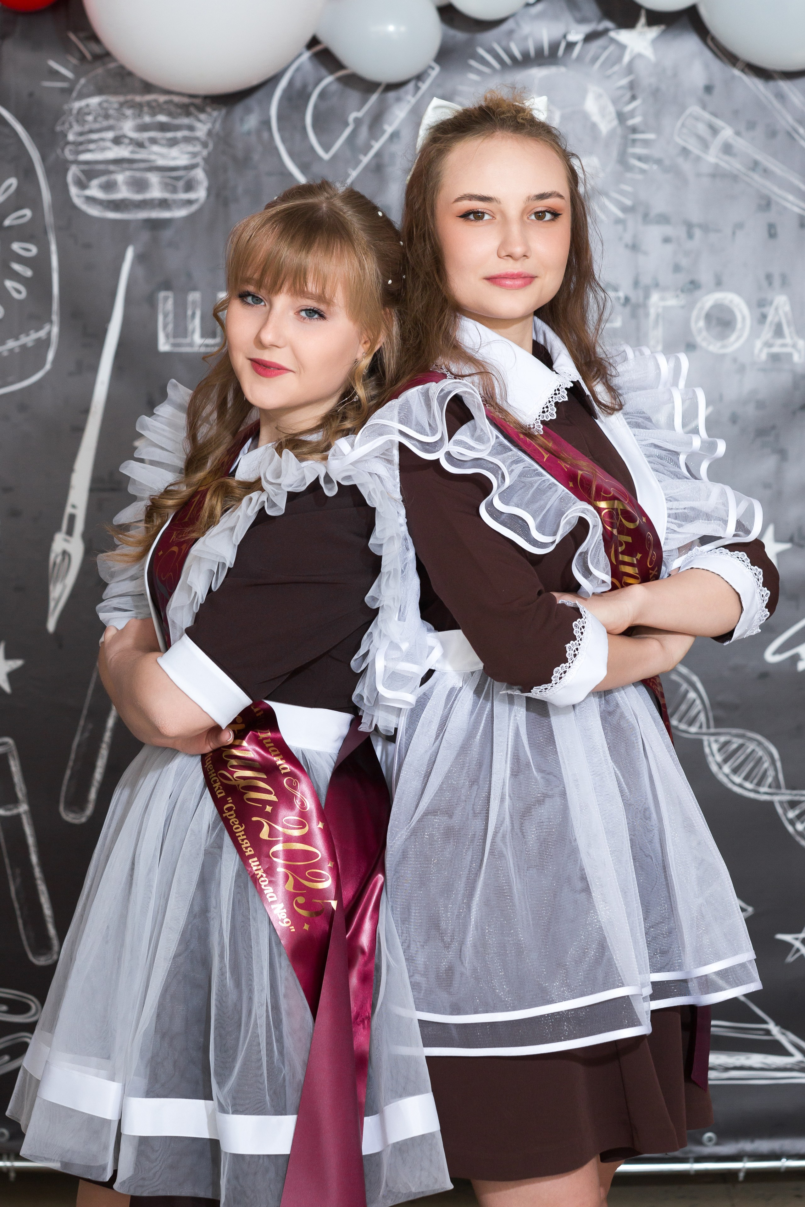 ФОТОСЕССИЯ С РОДИТЕЛЯМИ «ПОСЛЕДНИЙ ЗВОНОК — 2025» 9 ШКОЛА Г.МЦЕНСК. ТВОЙ АЛЬБОМ / ТВОИ ПРАВИЛА