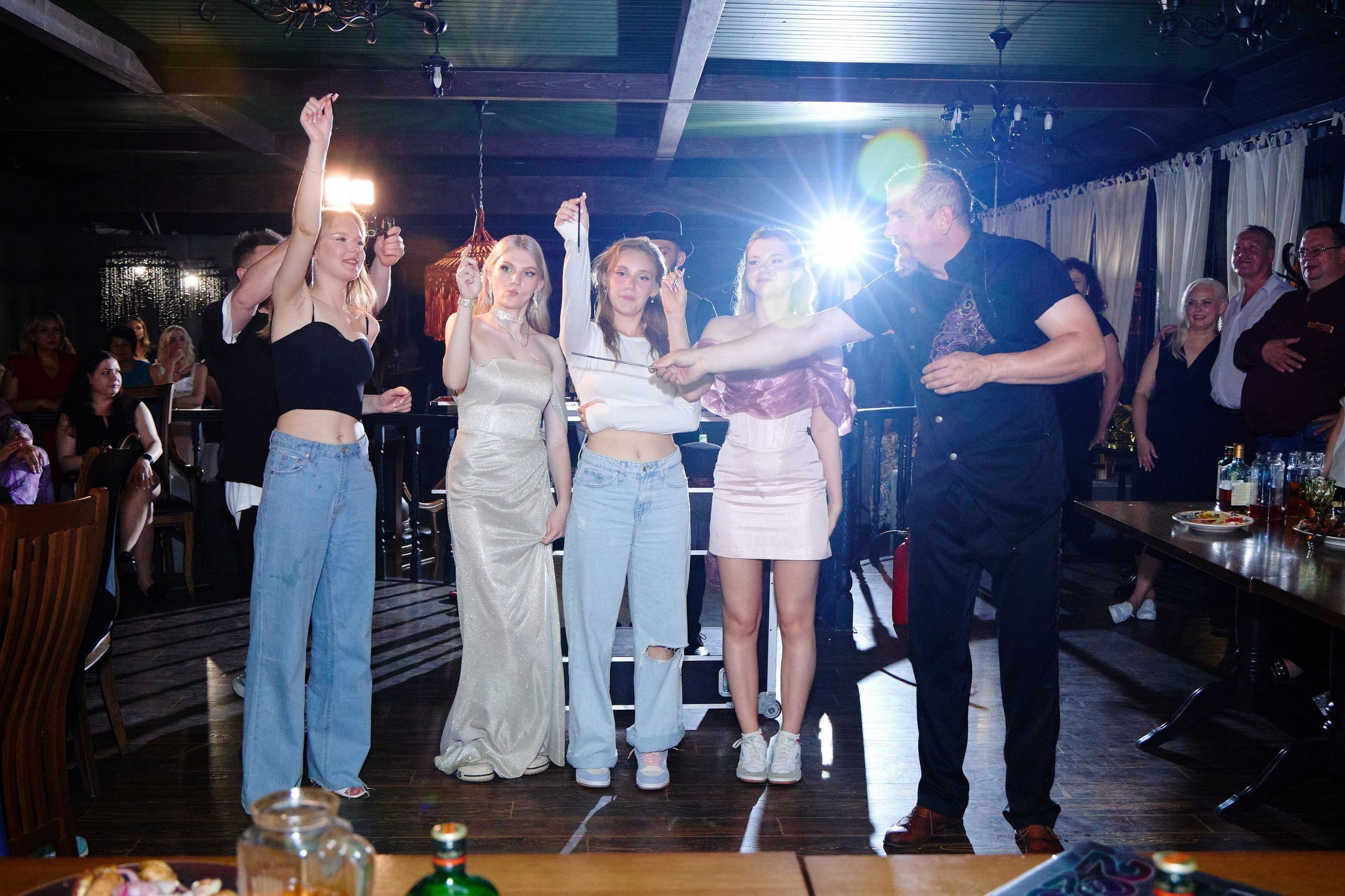 Выпускной 35 Сош. Фотограф Выпускные альбомы Таганрог Сергей Коробченко