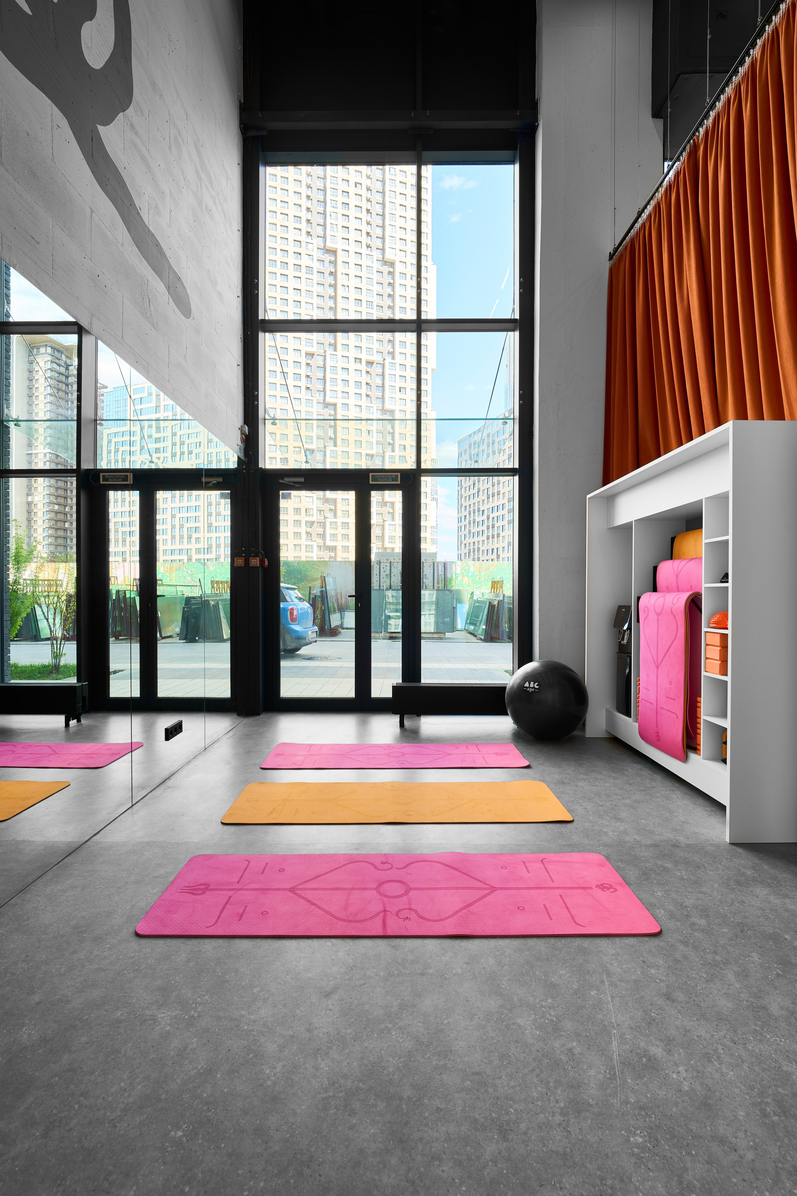 Студия растяжки. Видеограф Касьяненко Даниил