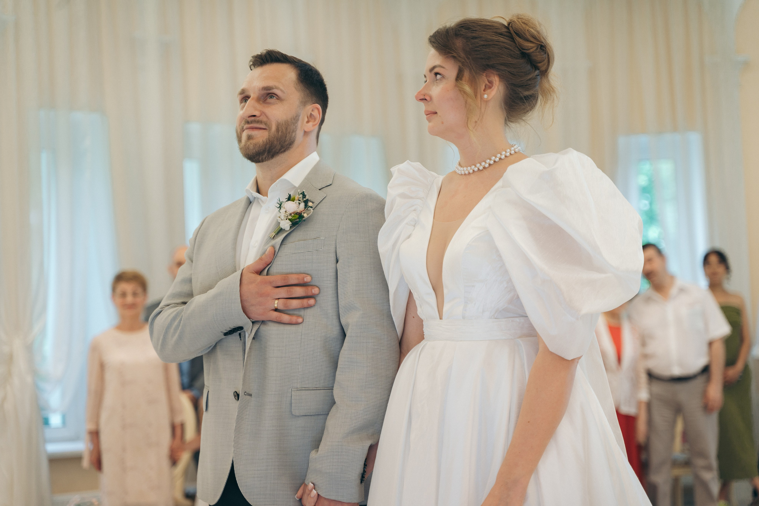 В ЗАГСе Выборгского района Санкт-Петербурга. Professional photoartist in St. Petersburg (wedding, reportage, portrait, model book, love story) Alexander Shvedov