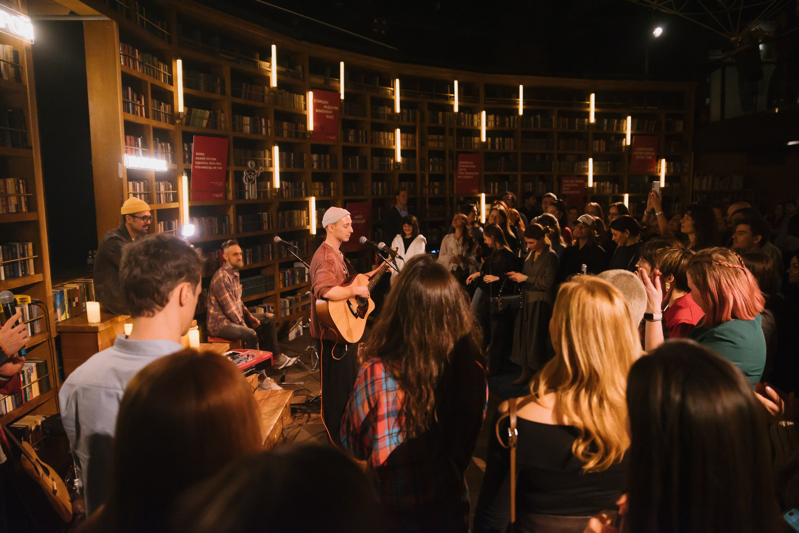Квартирник. Свадебный, семейный, женский фотограф в Москве, Мытищах, Королёве Ксения Узилле