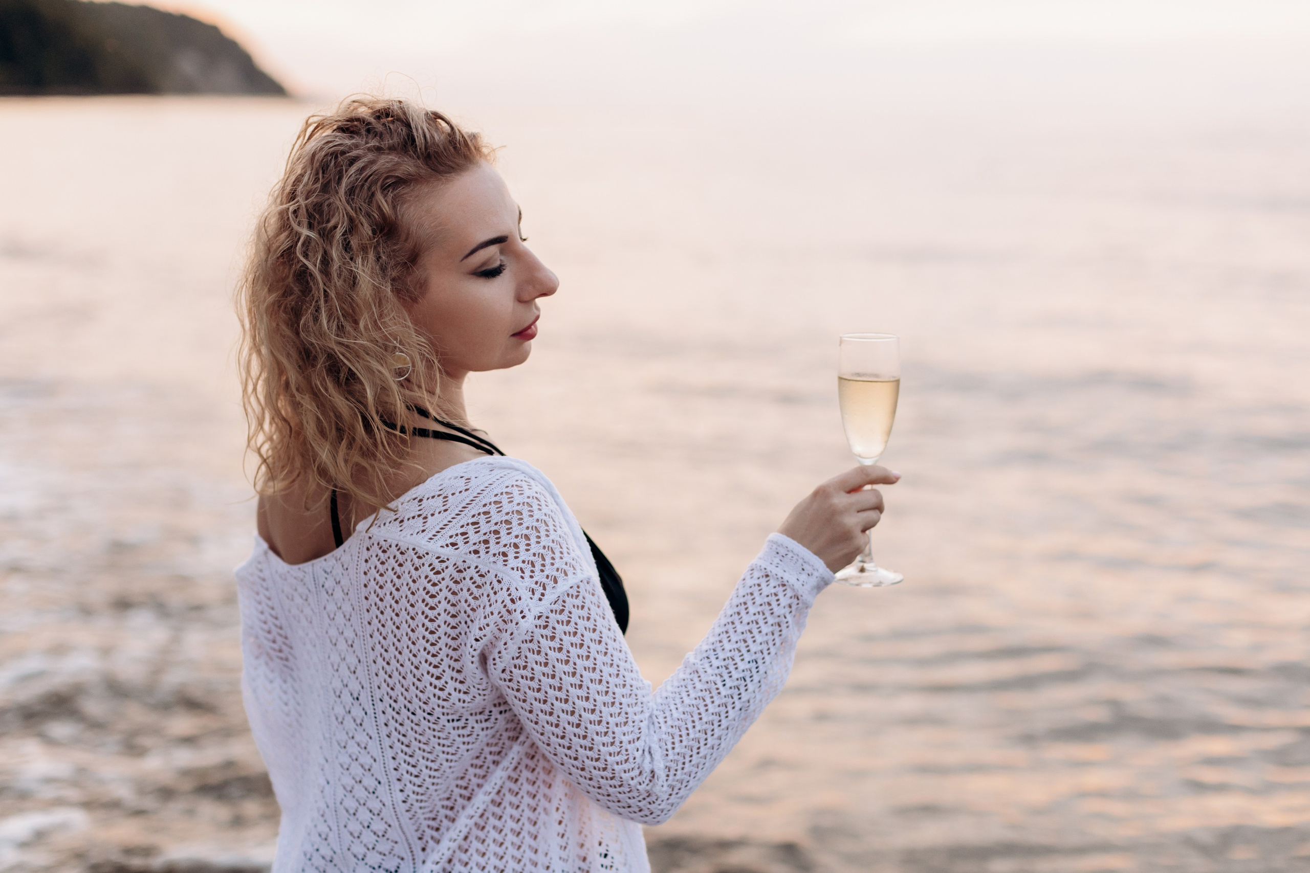 Подруги Отрадное море лето закат. Фотограф в Калининграде свадебная фотография, репортажная, фотосессии