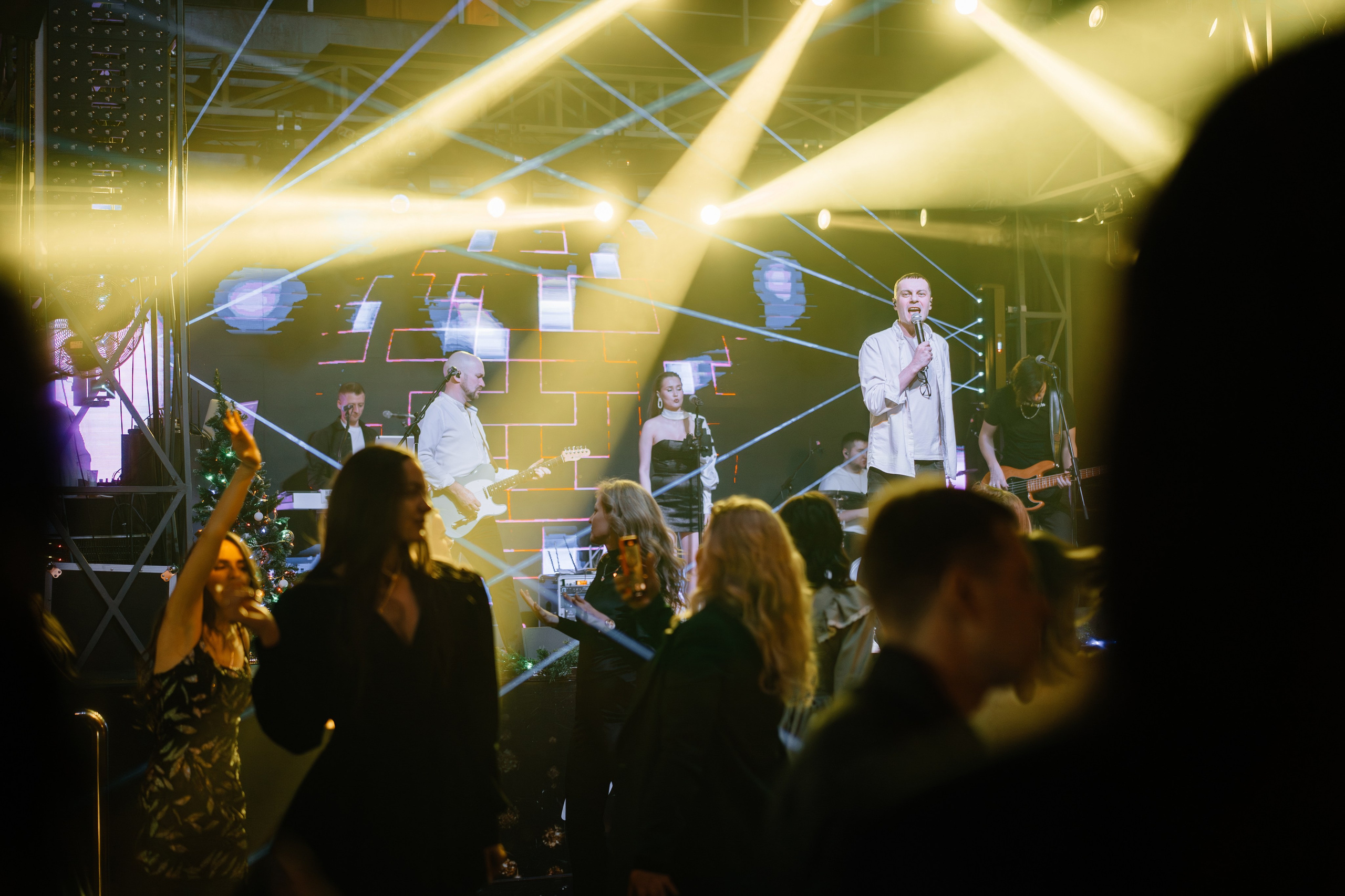 Корпоратив «СОВКОМБАНК». Свадебный фотограф Барнаул Алексей Павлов