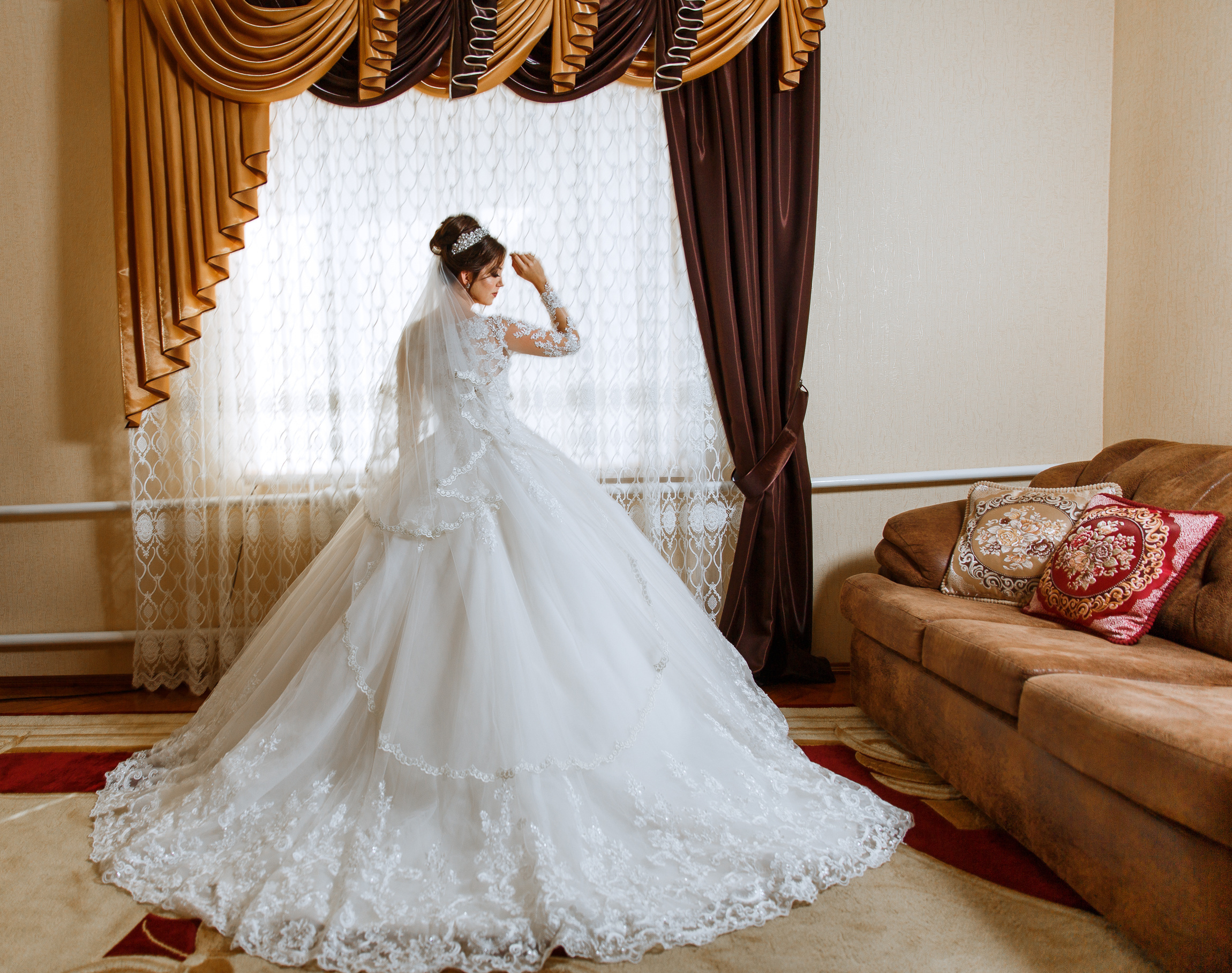 Renatphoto-Пример свадебных фотографий в базовой обработке. Профессиональная фотосъёмка интерьеров, предметная фотосессия еды для меню г. Анапа