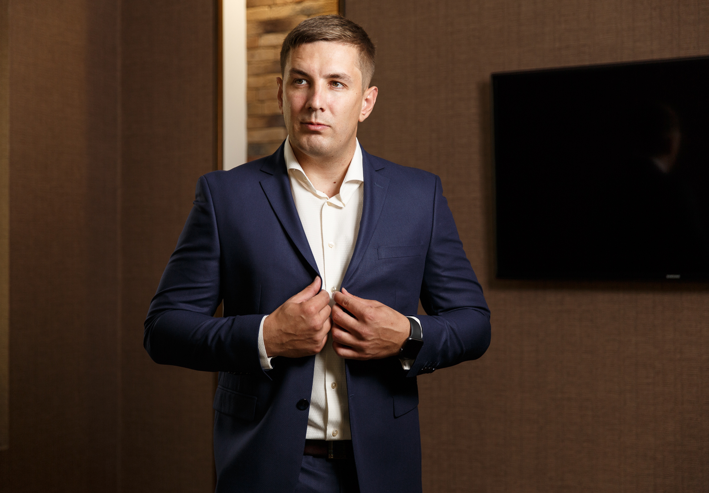 Renatphoto-Пример свадебных фотографий в базовой обработке. Профессиональная фотосъёмка интерьеров, предметная фотосессия еды для меню г. Анапа