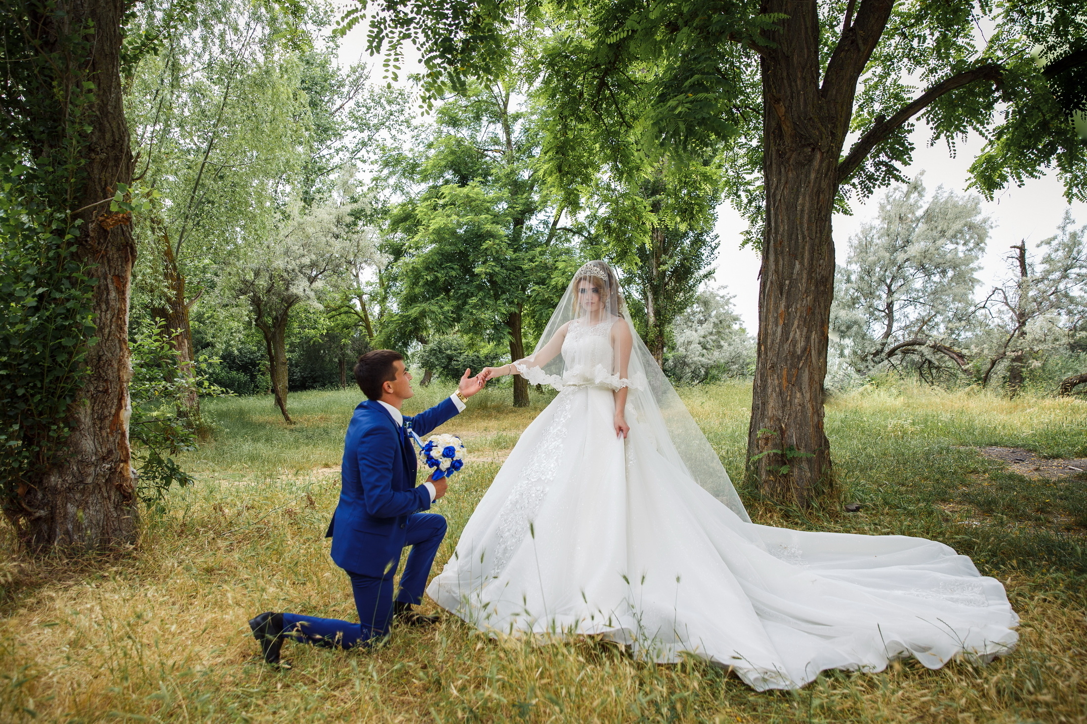 Renatphoto-Пример свадебных фотографий в базовой обработке. Профессиональная фотосъёмка интерьеров, предметная фотосессия еды для меню г. Анапа