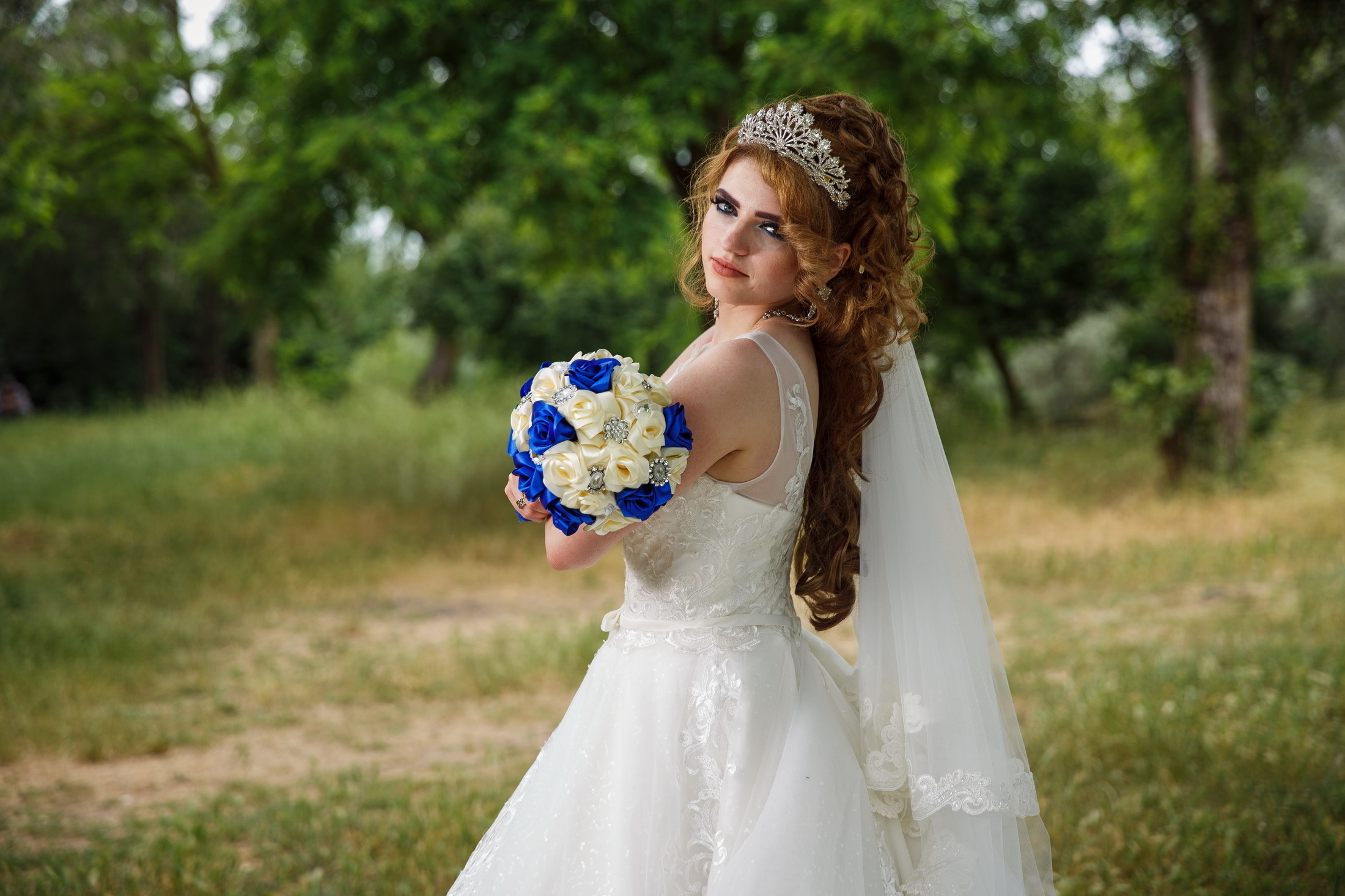 Renatphoto-Пример свадебных фотографий в базовой обработке. Профессиональная фотосъёмка интерьеров, предметная фотосессия еды для меню г. Анапа