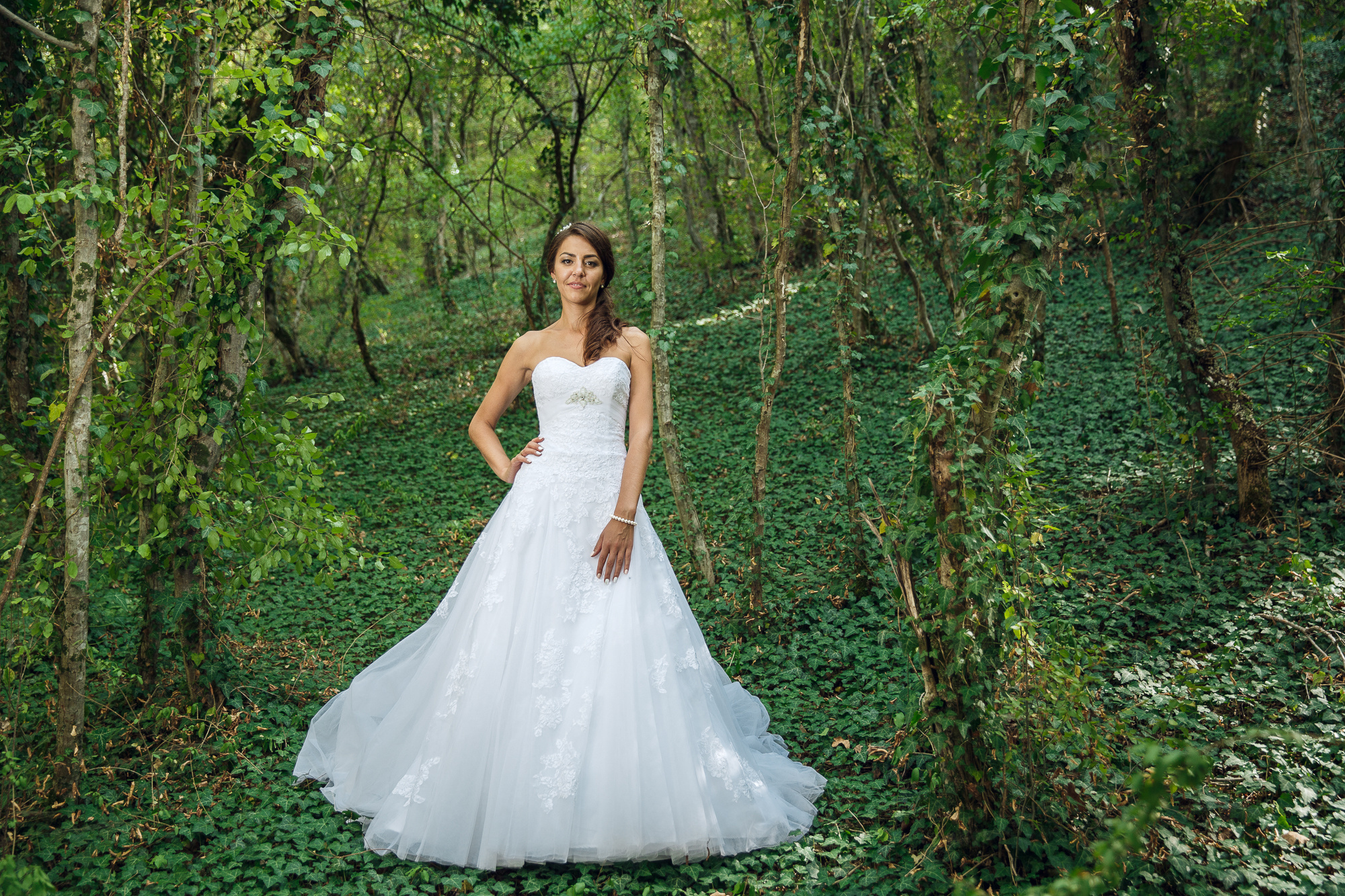 Renatphoto-Пример свадебных фотографий в базовой обработке. Профессиональная фотосъёмка интерьеров, предметная фотосессия еды для меню г. Анапа