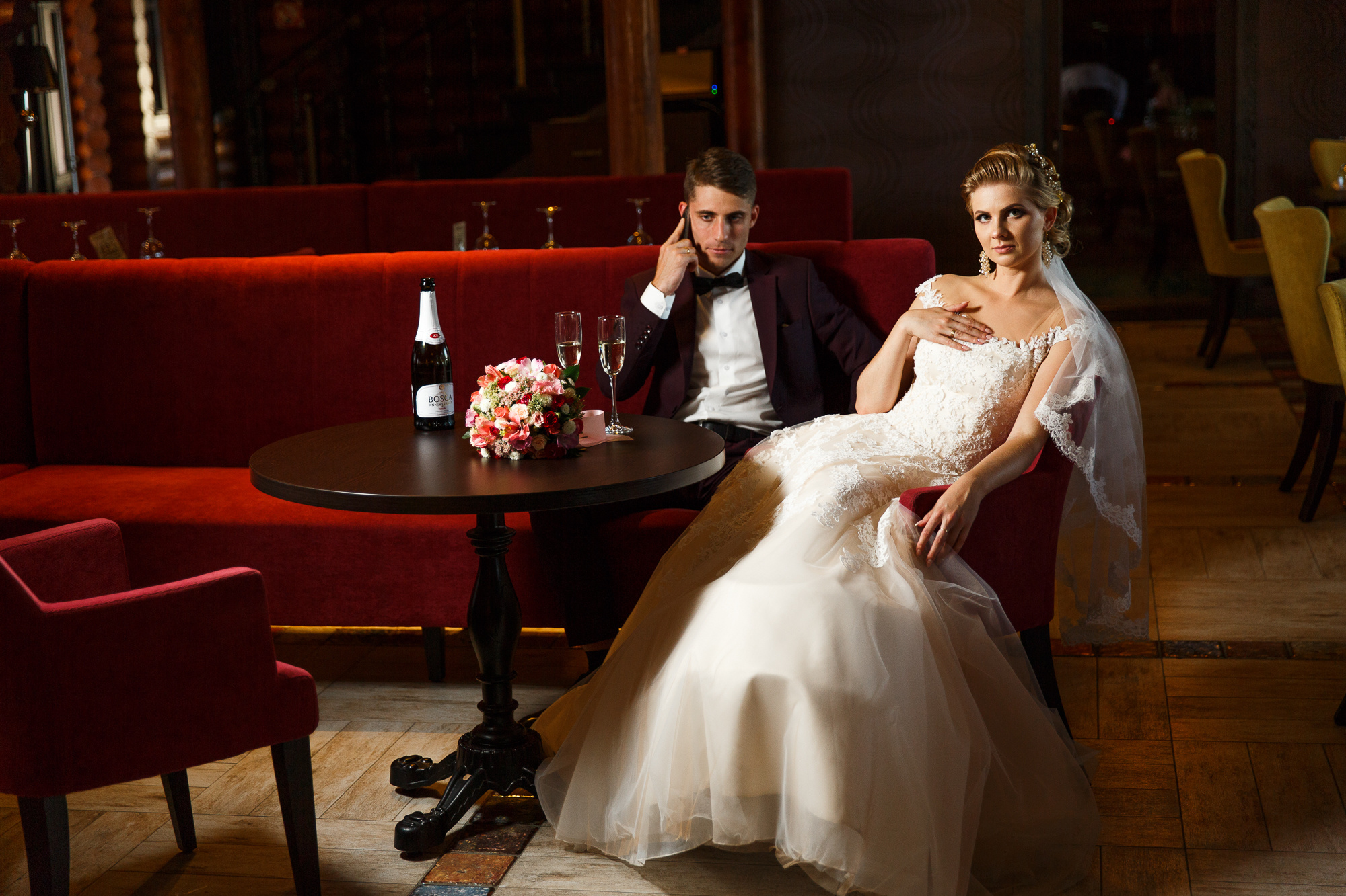 Renatphoto-Пример свадебных фотографий в базовой обработке. Профессиональная фотосъёмка интерьеров, предметная фотосессия еды для меню г. Анапа