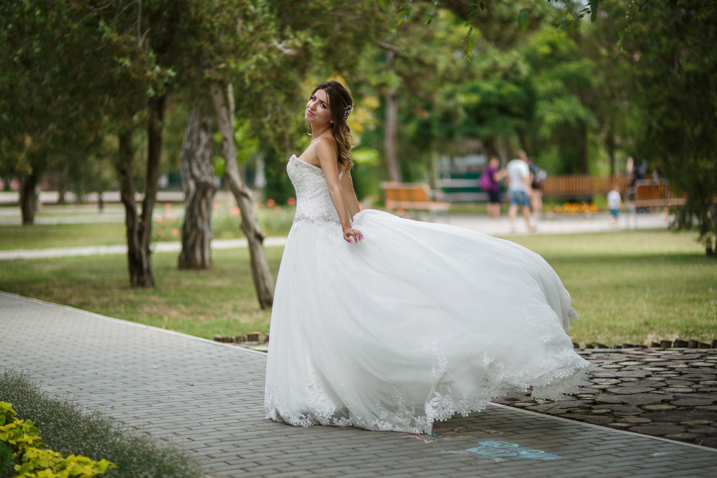 Renatphoto-Пример свадебных фотографий в базовой обработке. Профессиональная фотосъёмка интерьеров, предметная фотосессия еды для меню г. Анапа