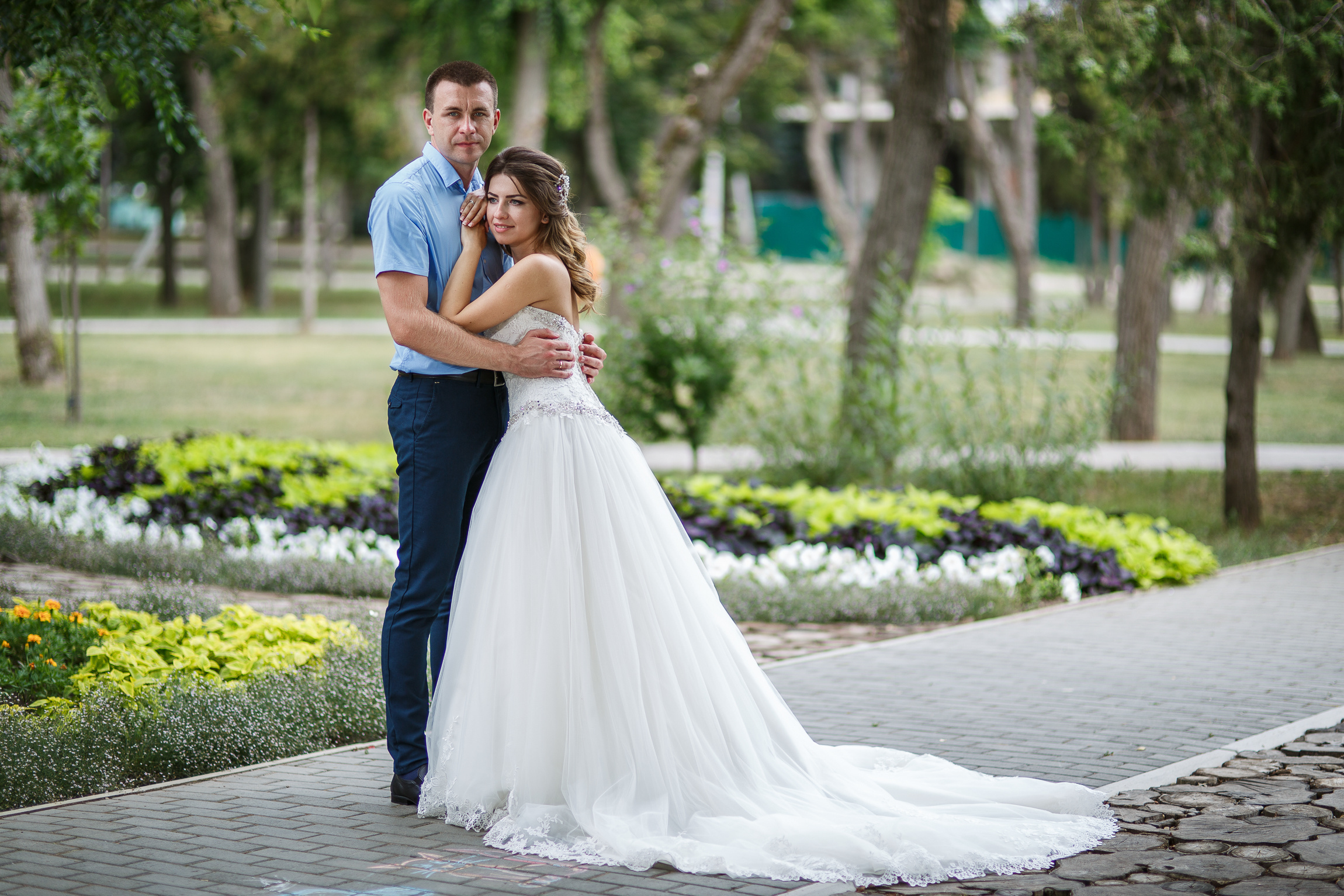 Renatphoto-Пример свадебных фотографий в базовой обработке. Профессиональная фотосъёмка интерьеров, предметная фотосессия еды для меню г. Анапа