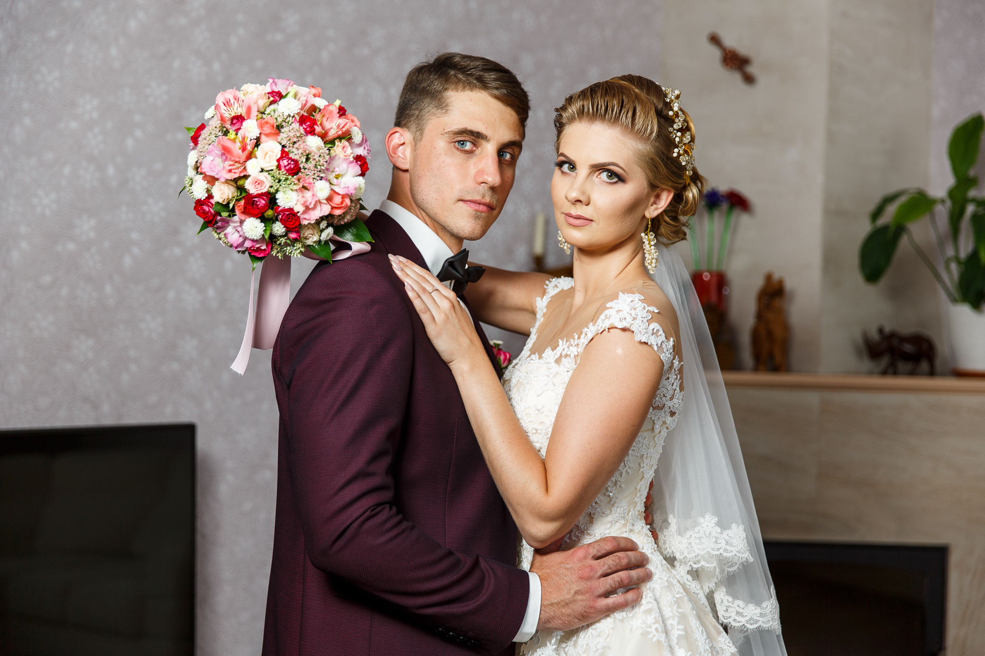 Renatphoto-Пример свадебных фотографий в базовой обработке. Профессиональная фотосъёмка интерьеров, предметная фотосессия еды для меню г. Анапа