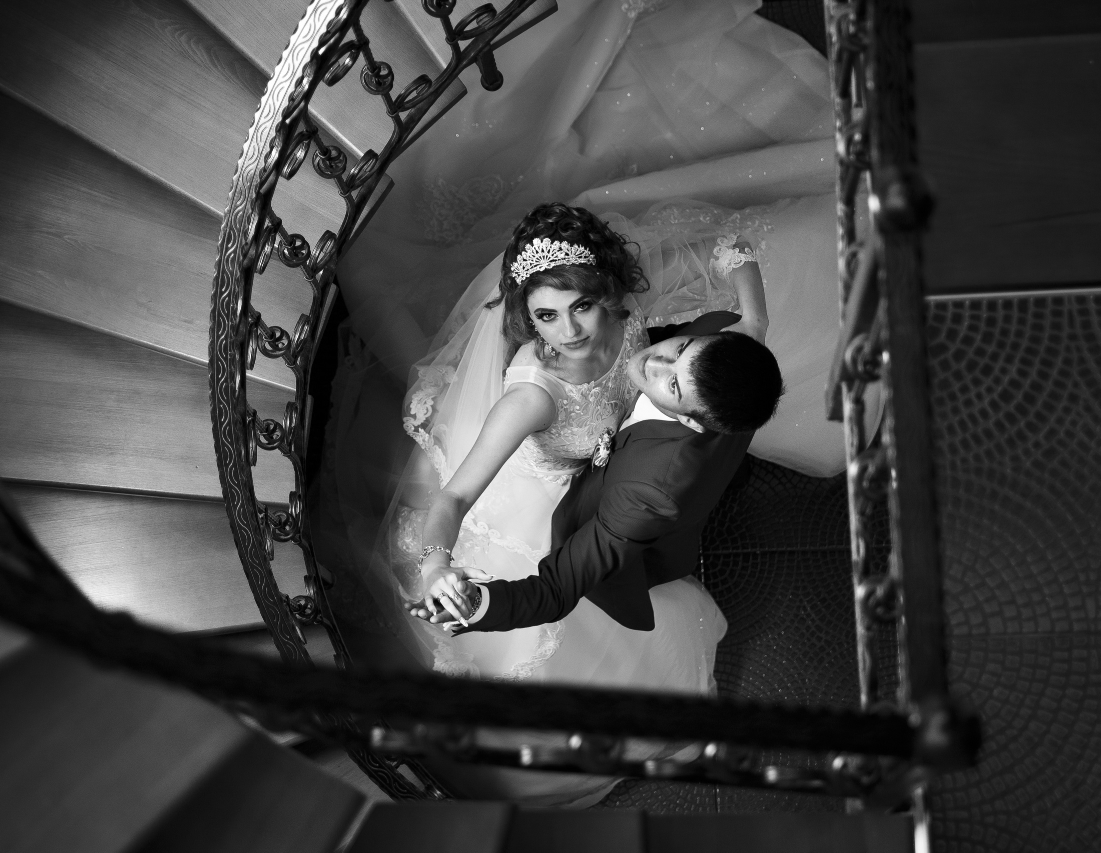 Renatphoto-Пример свадебных фотографий в базовой обработке. Профессиональная фотосъёмка интерьеров, предметная фотосессия еды для меню г. Анапа