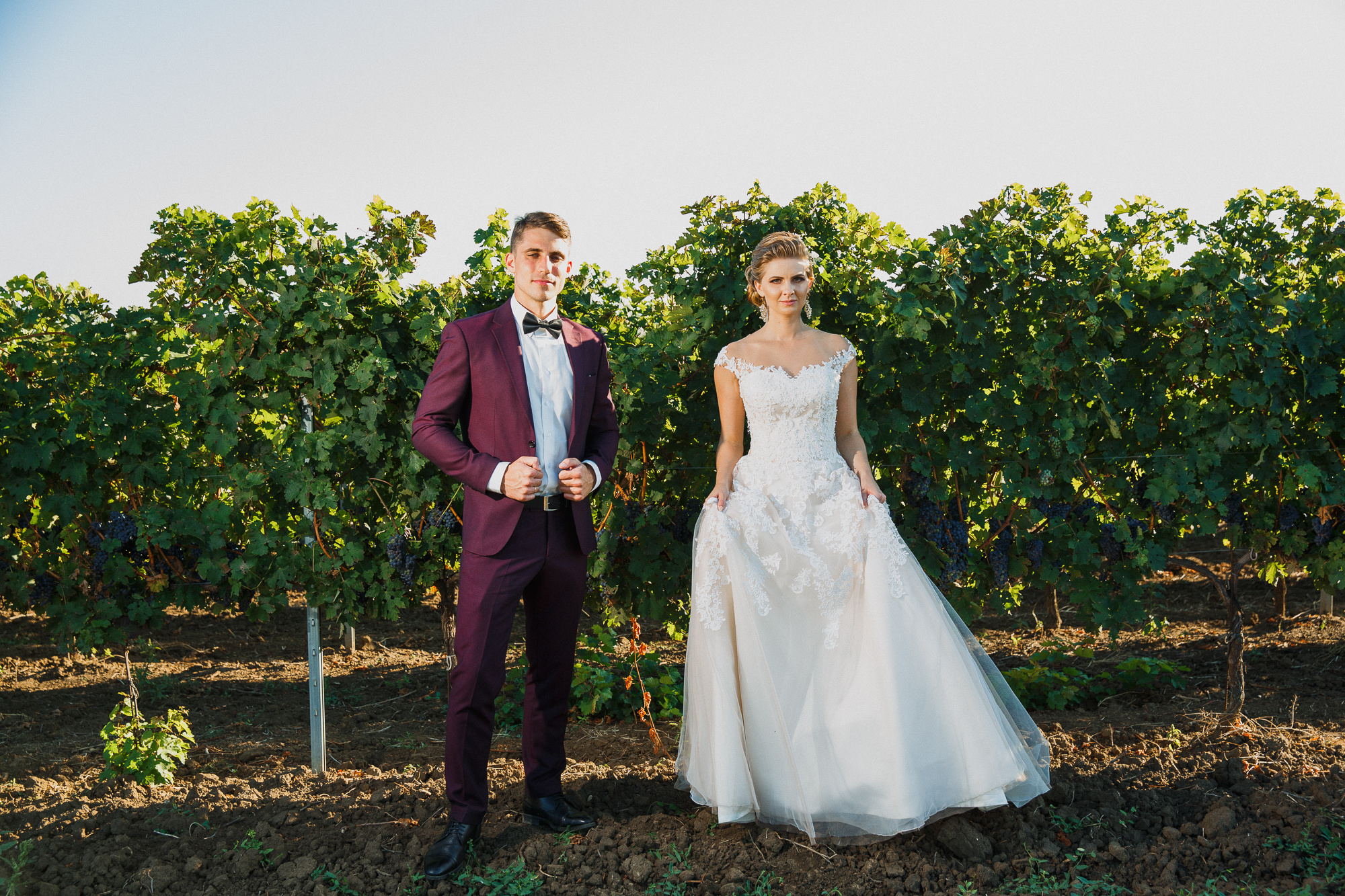 Renatphoto-Пример свадебных фотографий в базовой обработке. Профессиональная фотосъёмка интерьеров, предметная фотосессия еды для меню г. Анапа